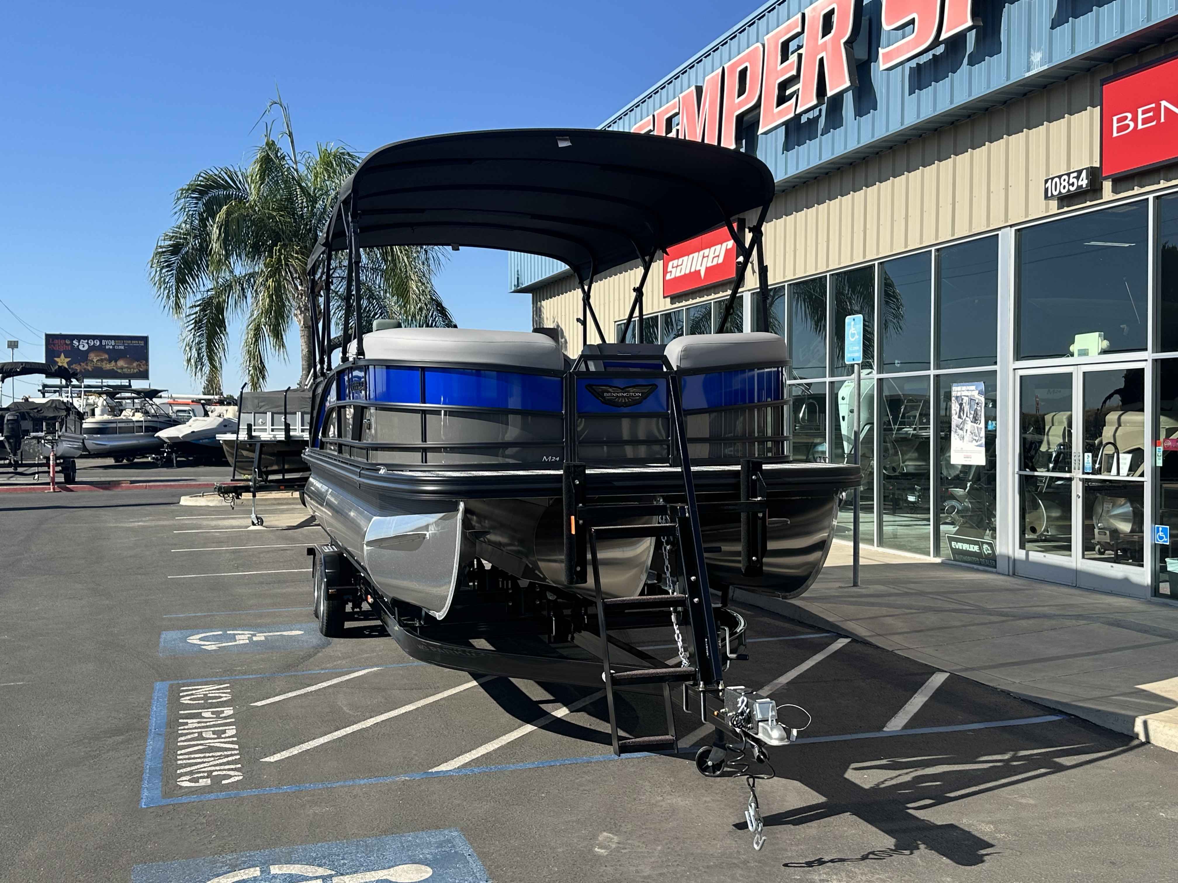 2025 Bennington 24 MSB-2