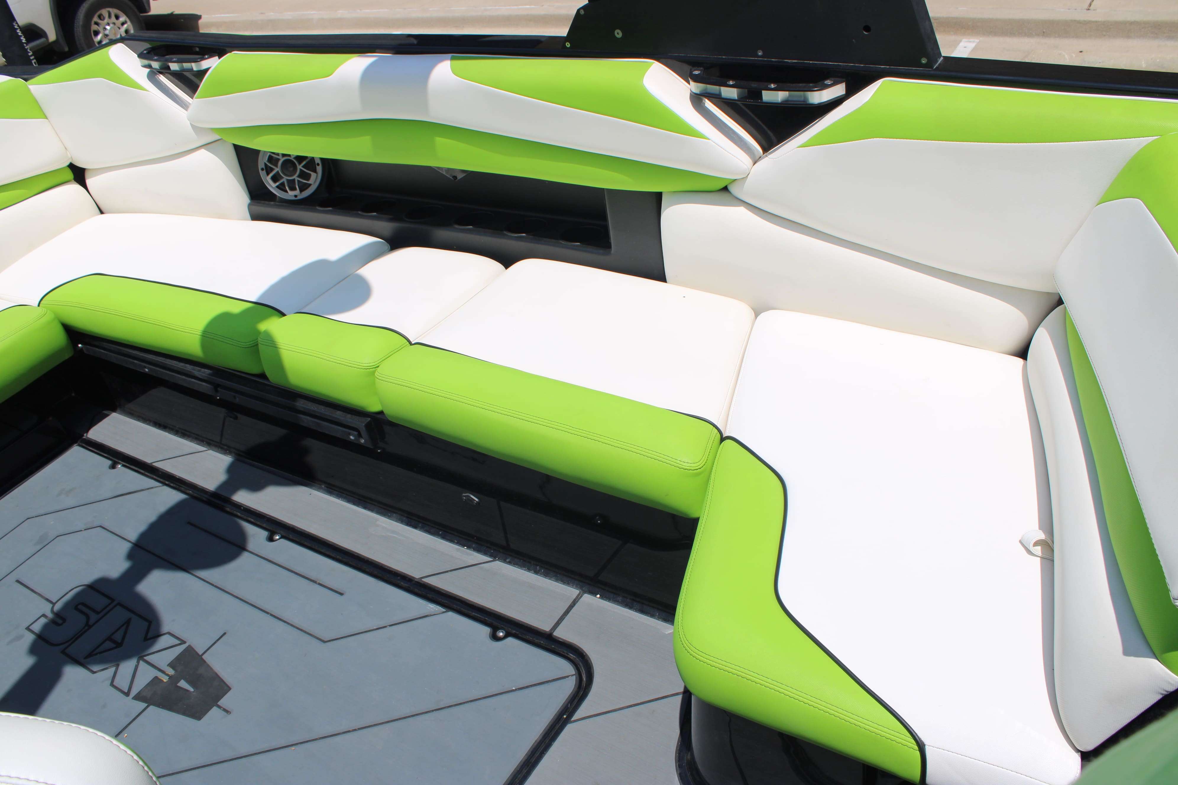 2020 Axis Wake Research Core Series A24-15