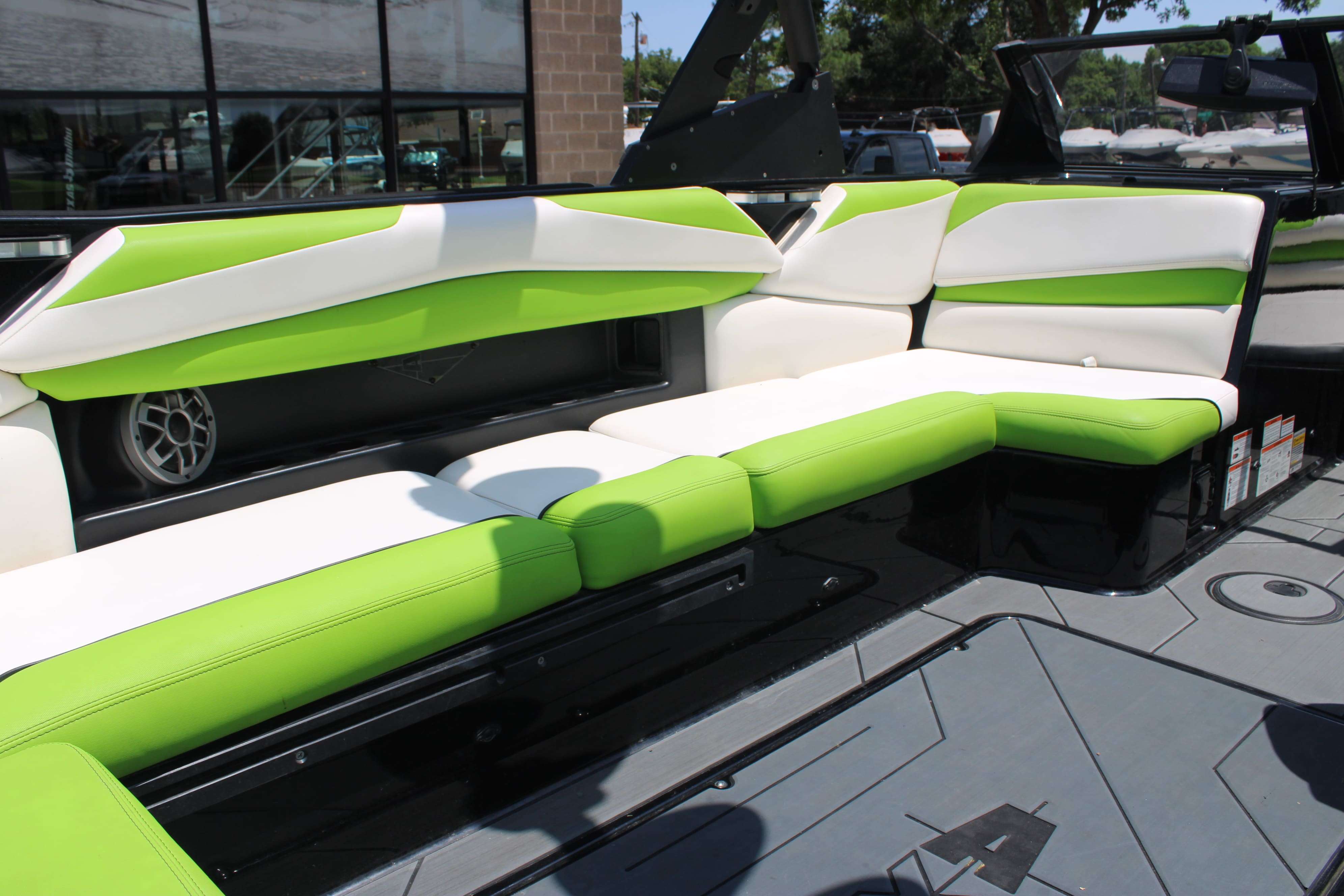 2020 Axis Wake Research Core Series A24-16