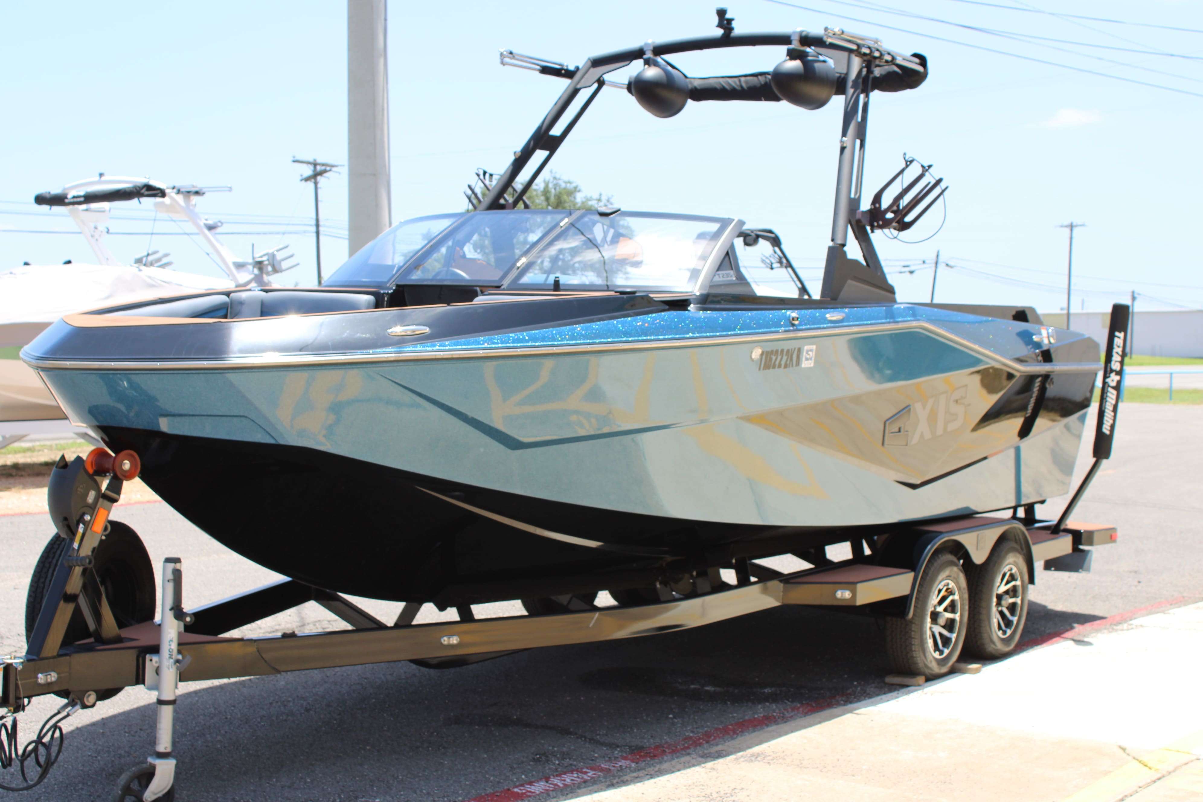 2023 Axis Wake Research Core Series T235-4