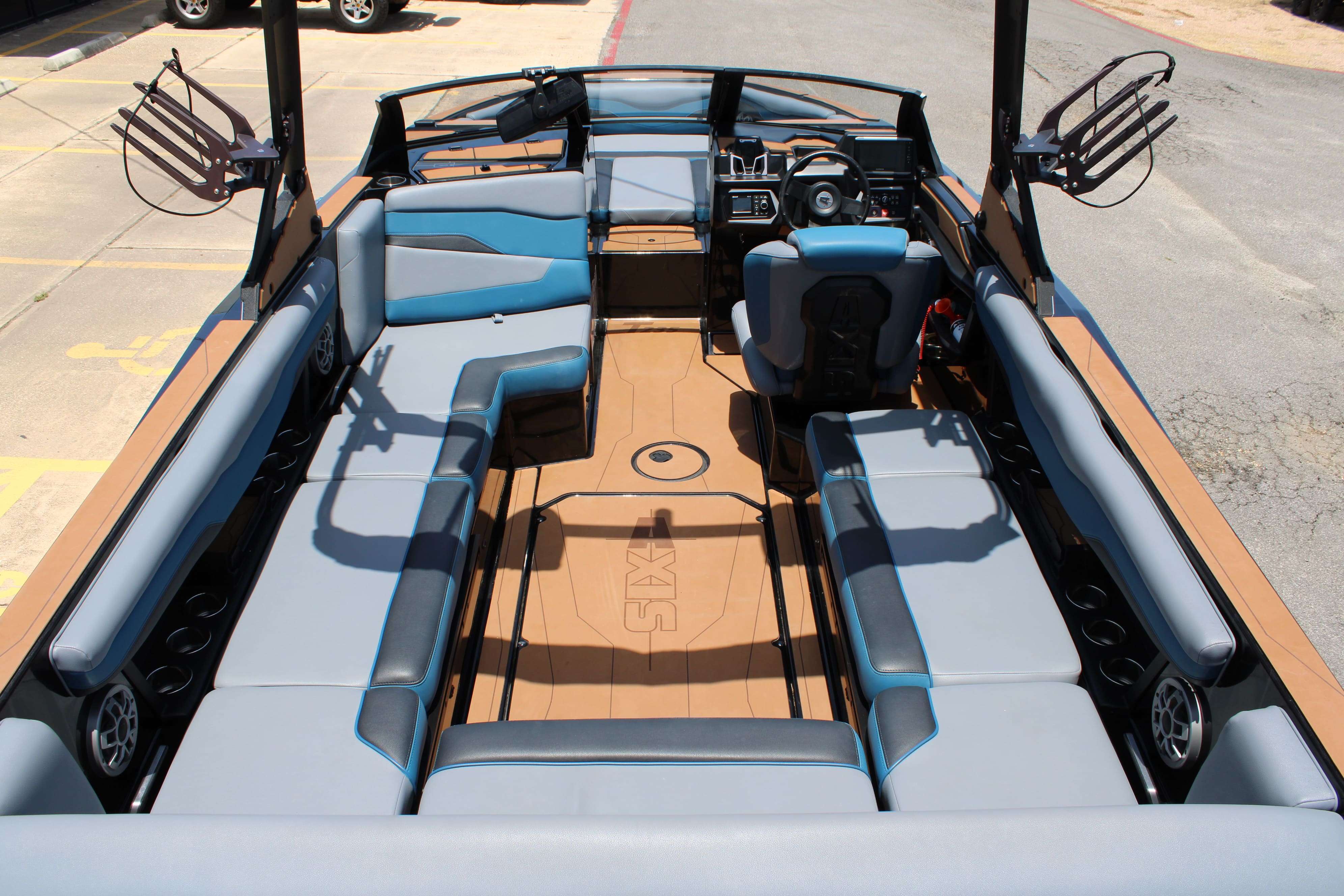 2023 Axis Wake Research Core Series T235-11