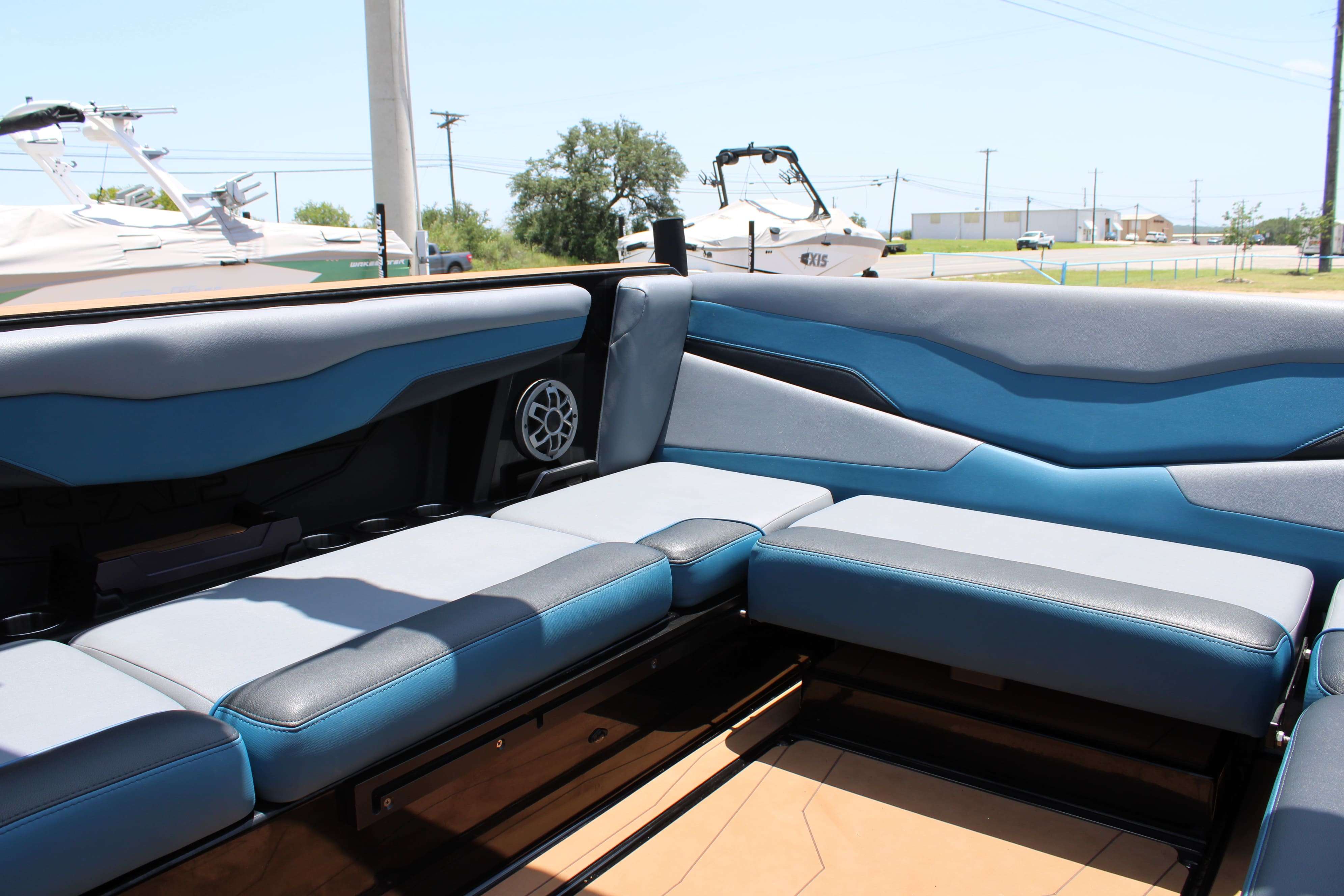 2023 Axis Wake Research Core Series T235-13