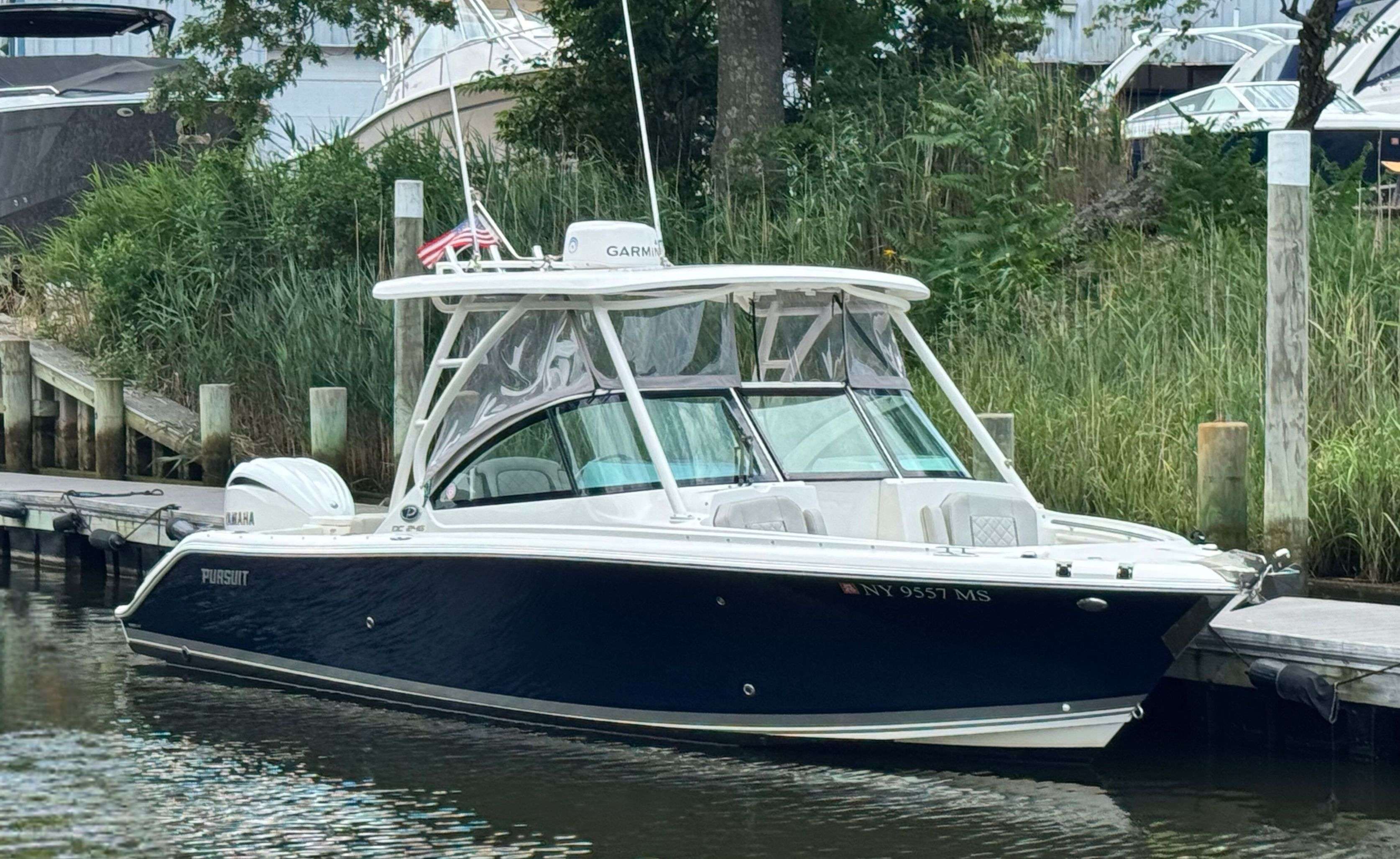2023 Pursuit DC 2460