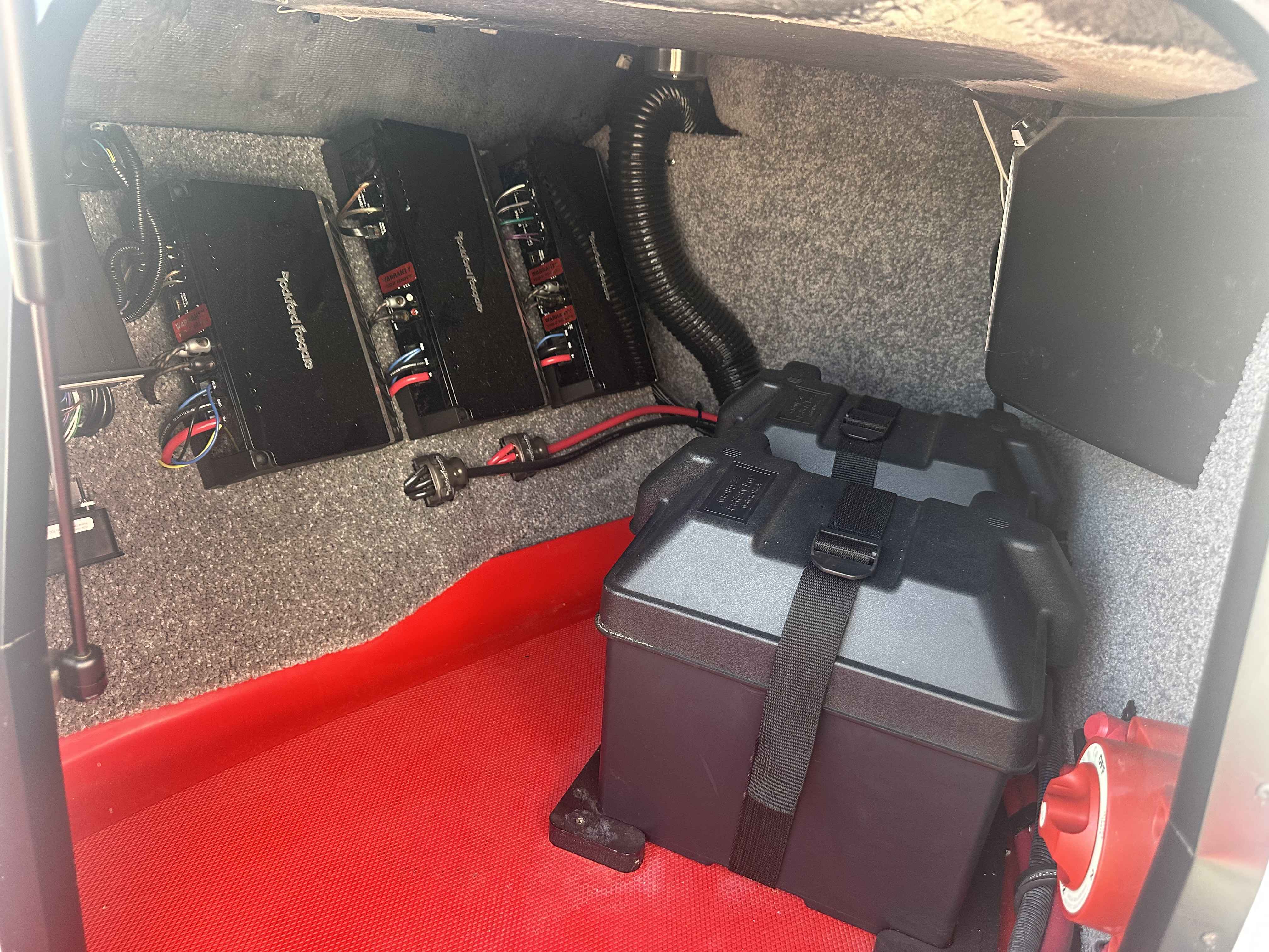 2013 Malibu Wakesetter VTX-10