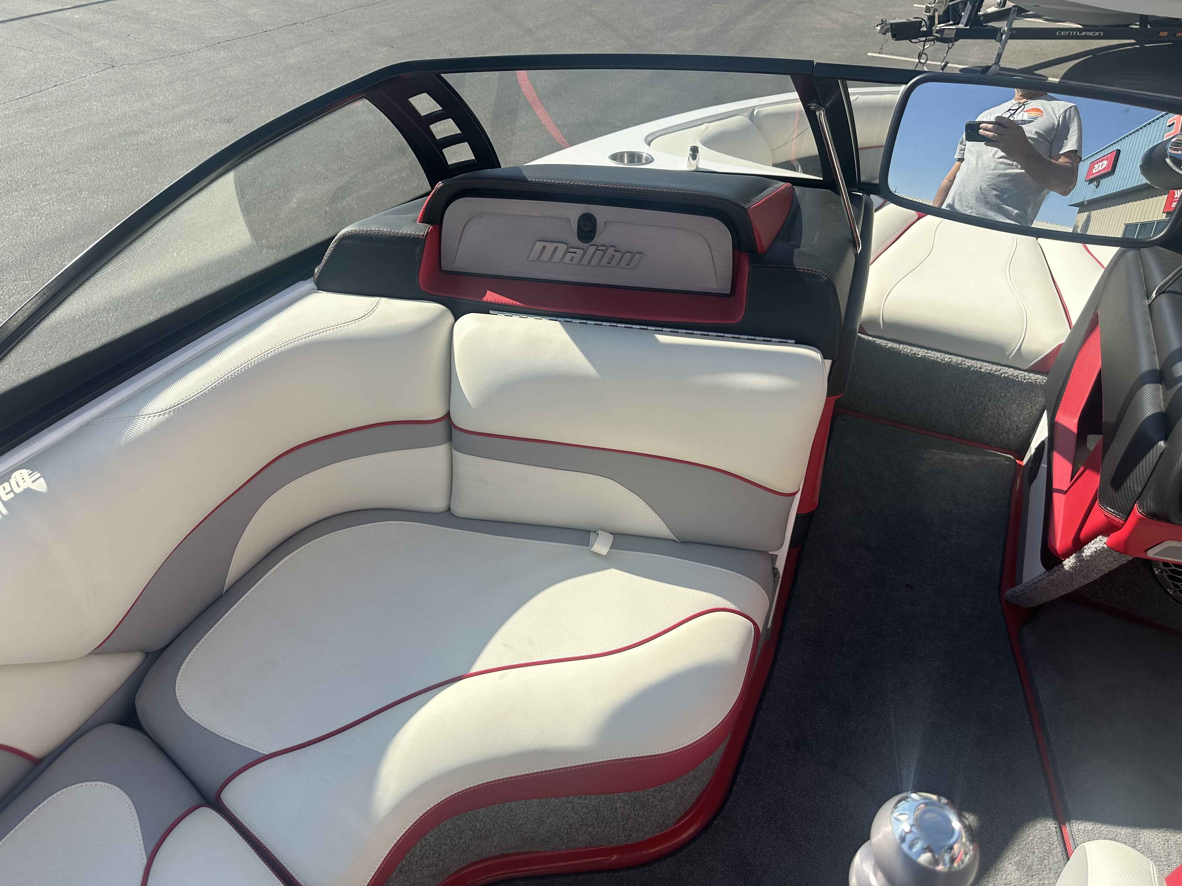 2013 Malibu Wakesetter VTX-9