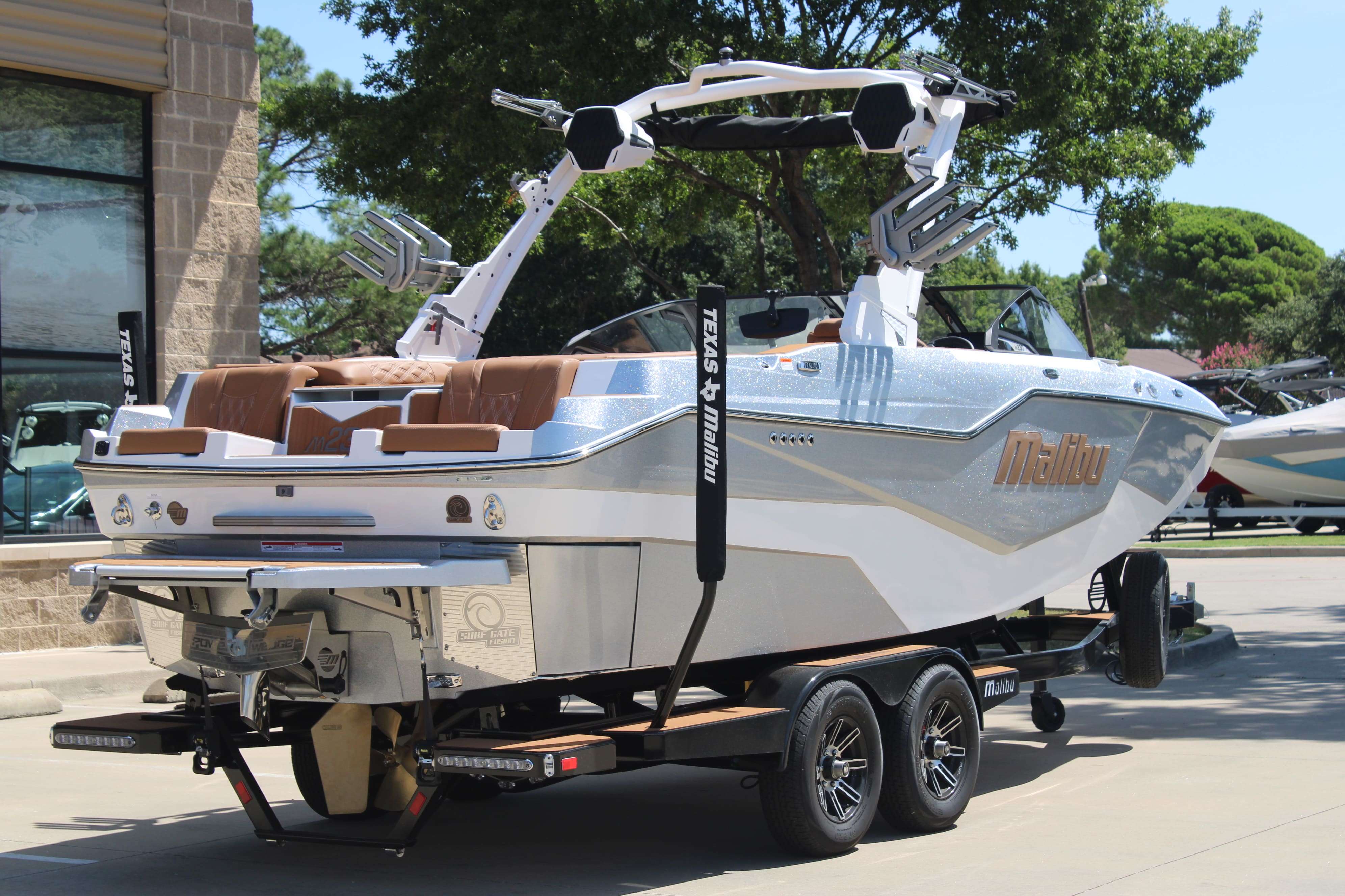 2025 Malibu Boats M230-8