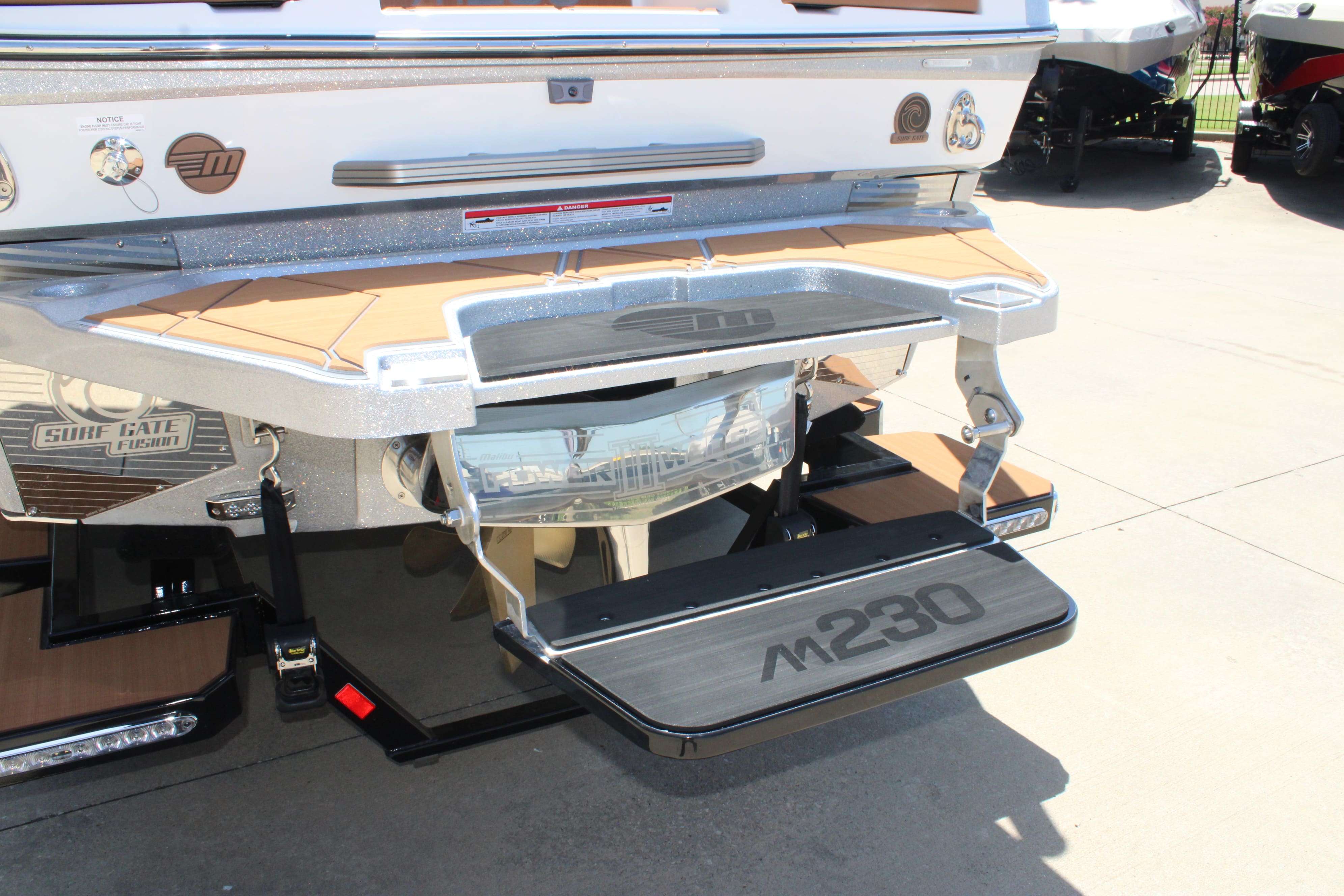 2025 Malibu Boats M230-9