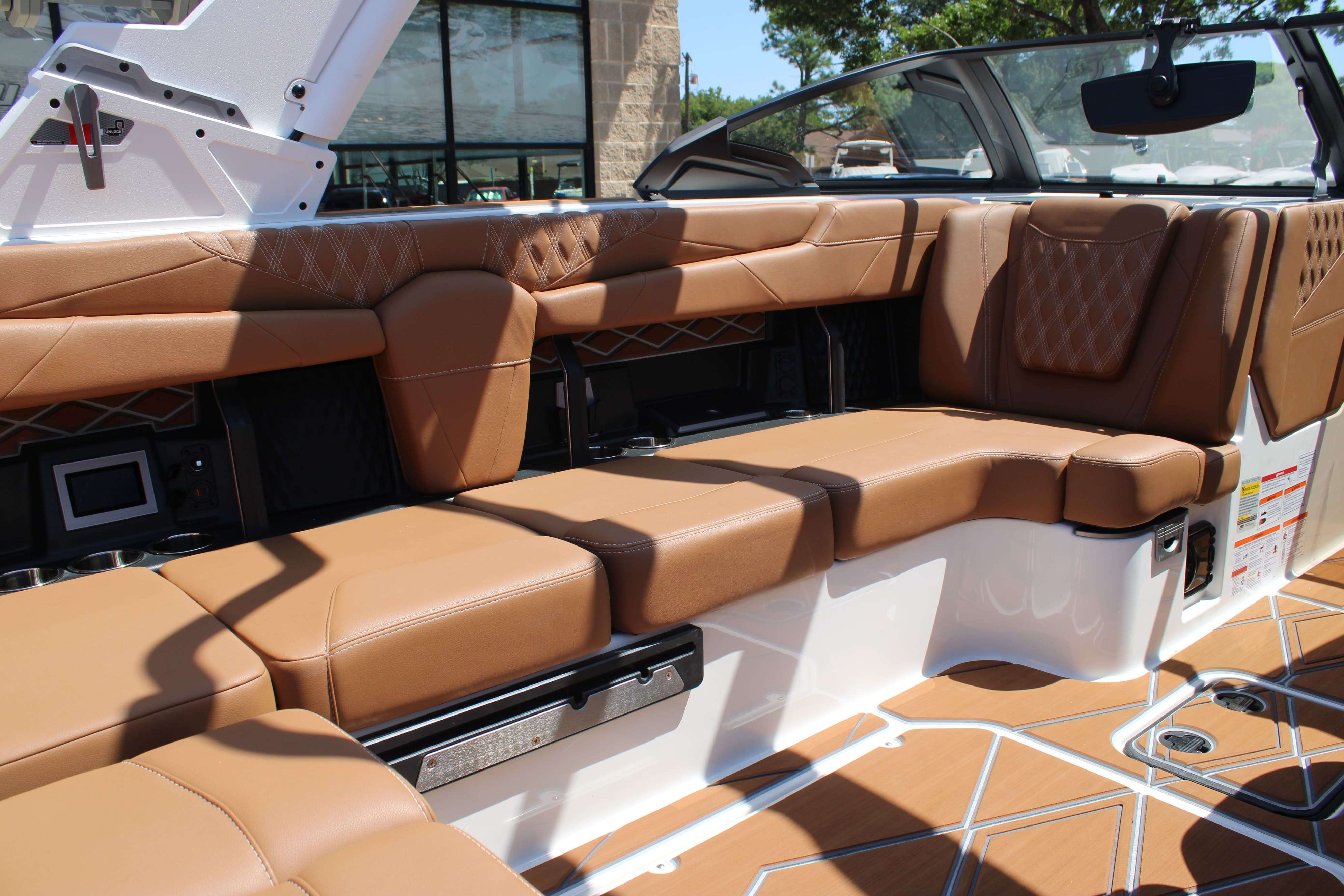 2025 Malibu Boats M230-17