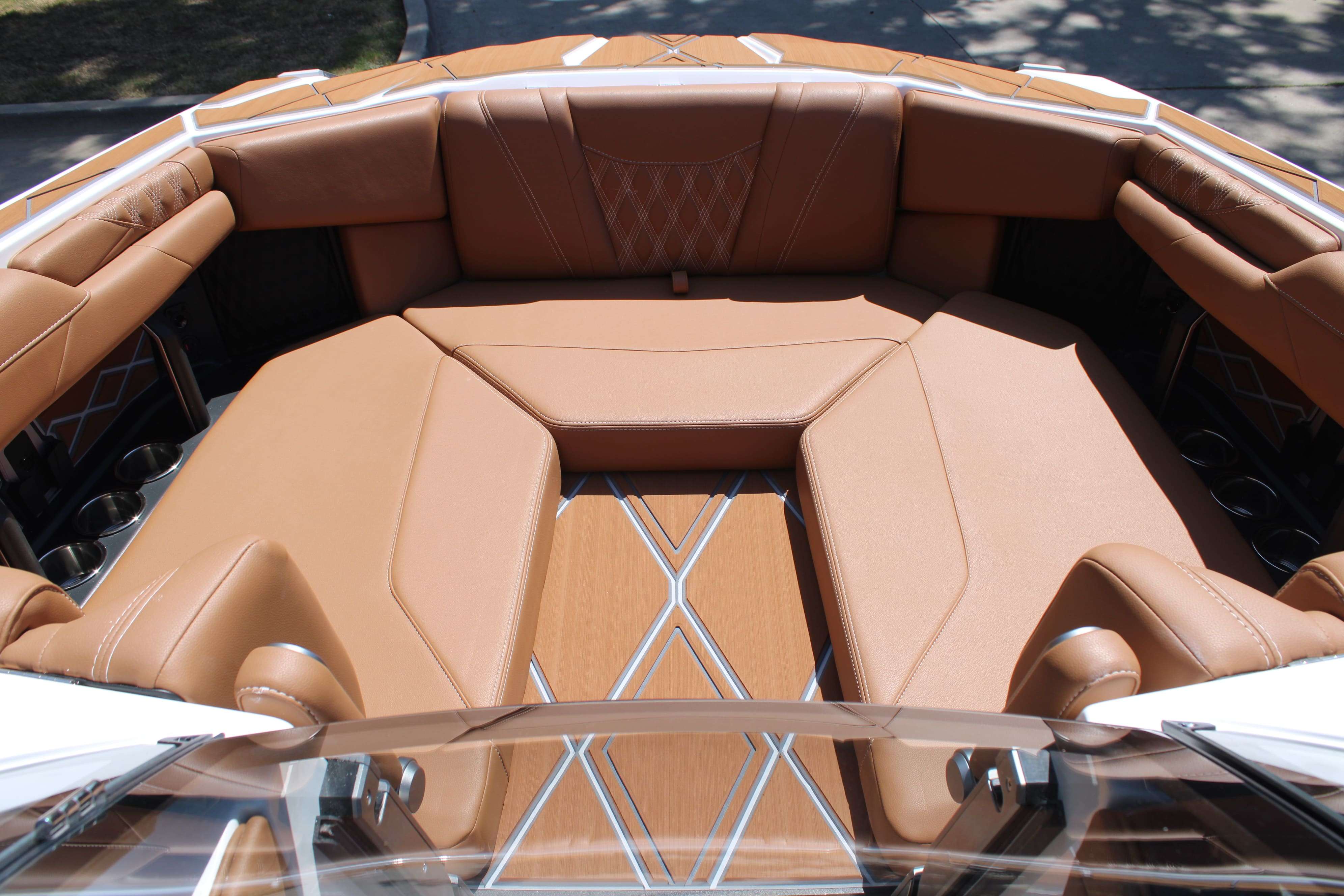 2025 Malibu Boats M230-19