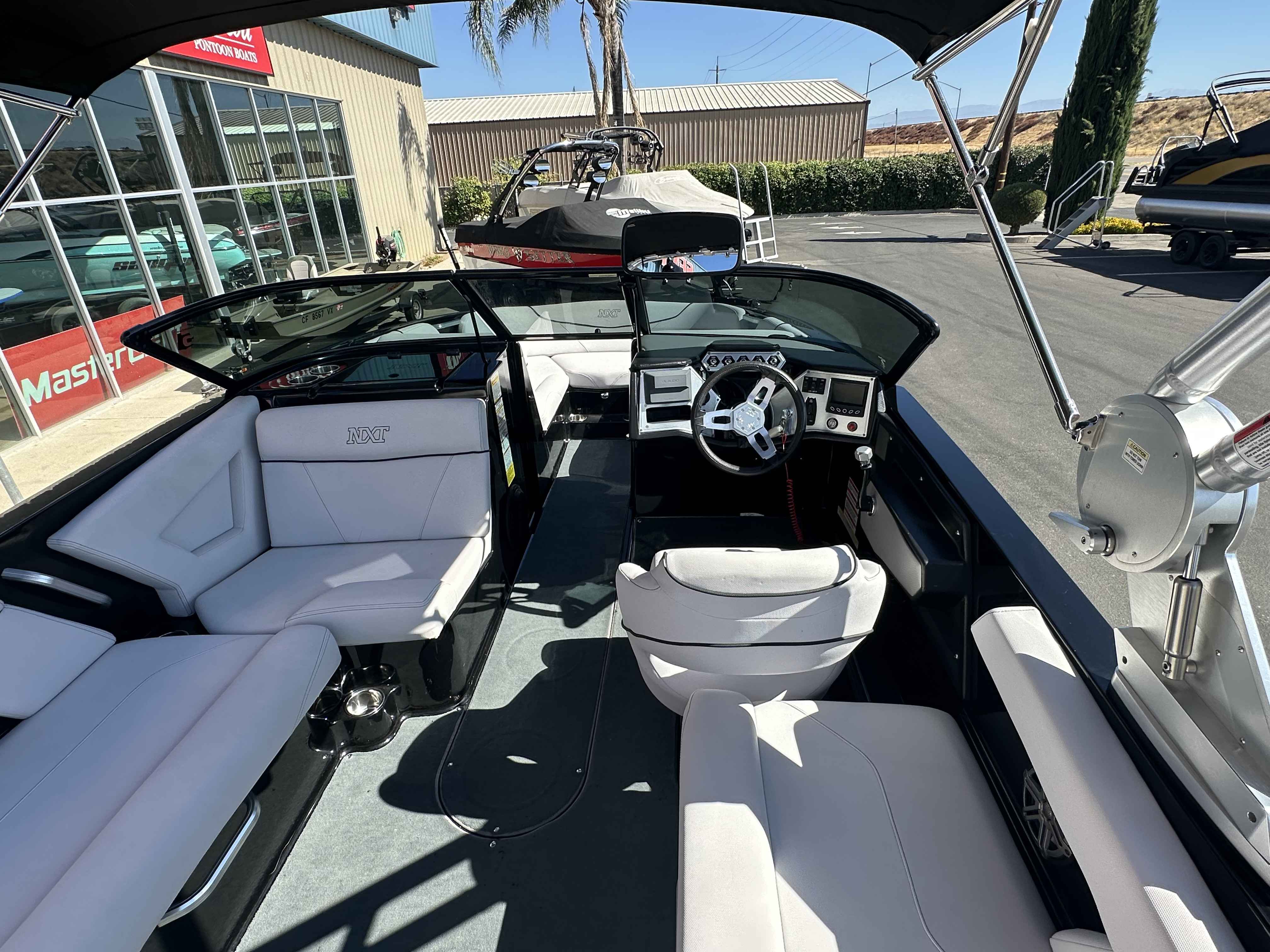 2019 Mastercraft NXT22-15