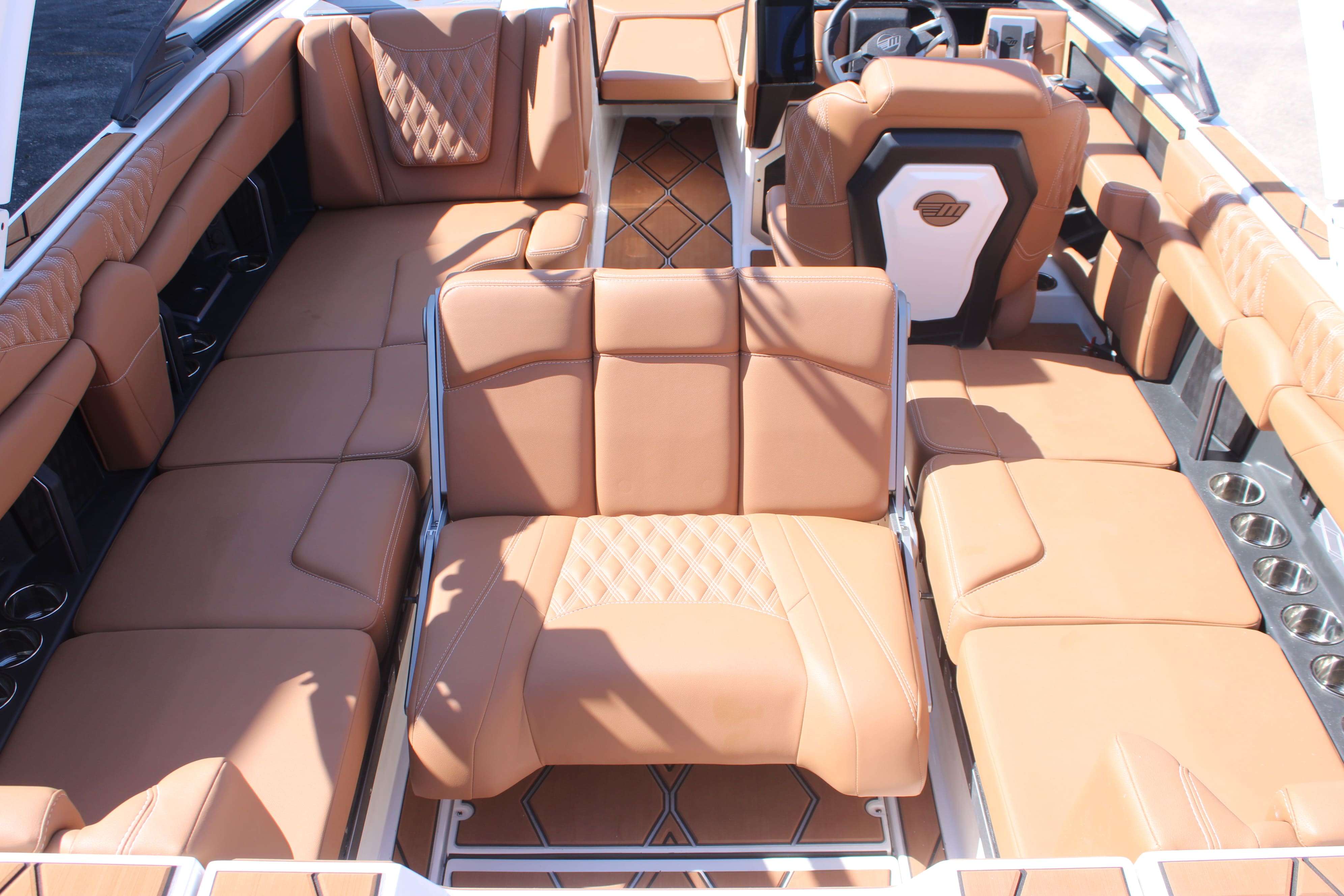 2025 Malibu Boats M230-11