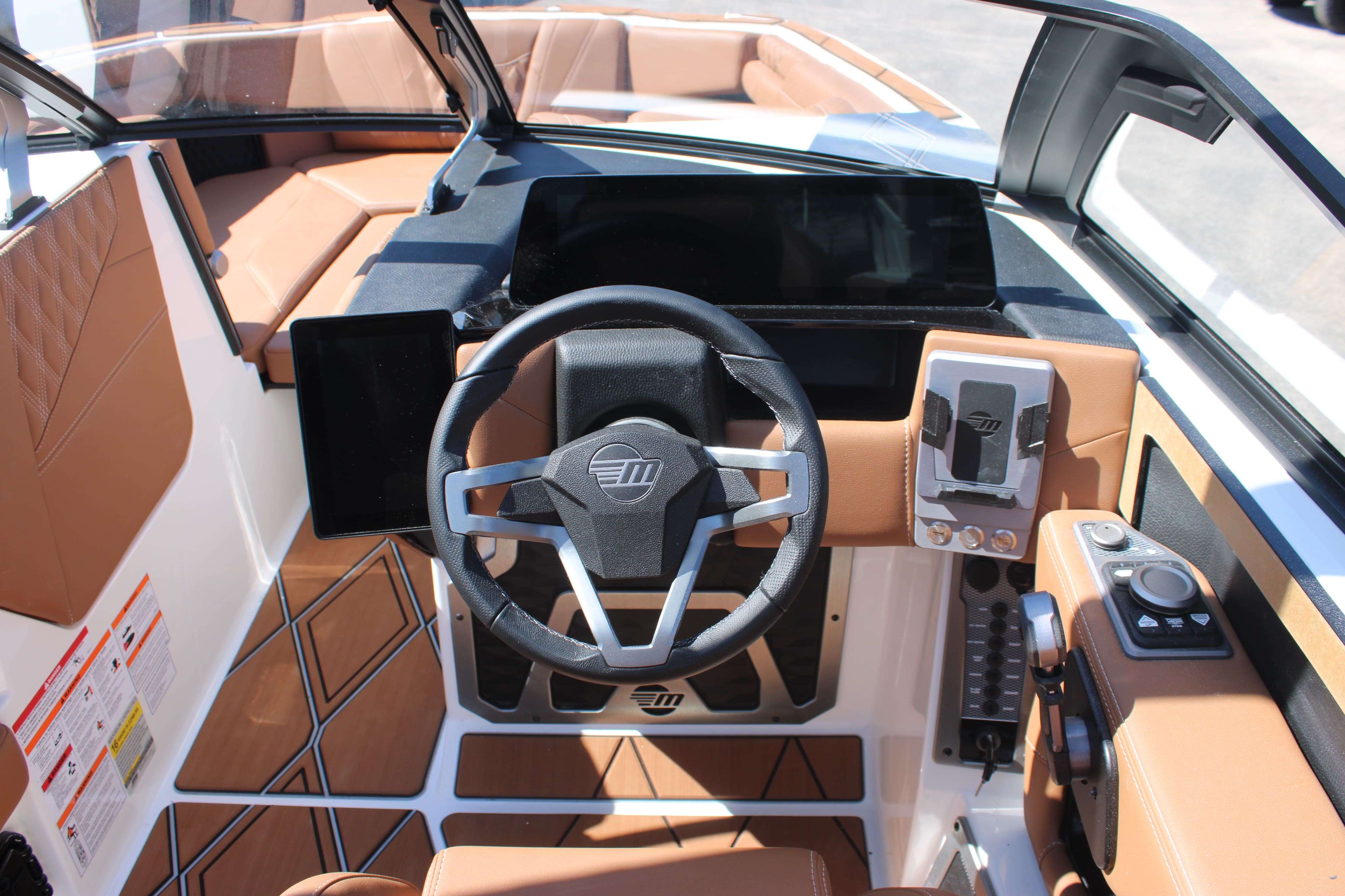 2025 Malibu Boats M230-15