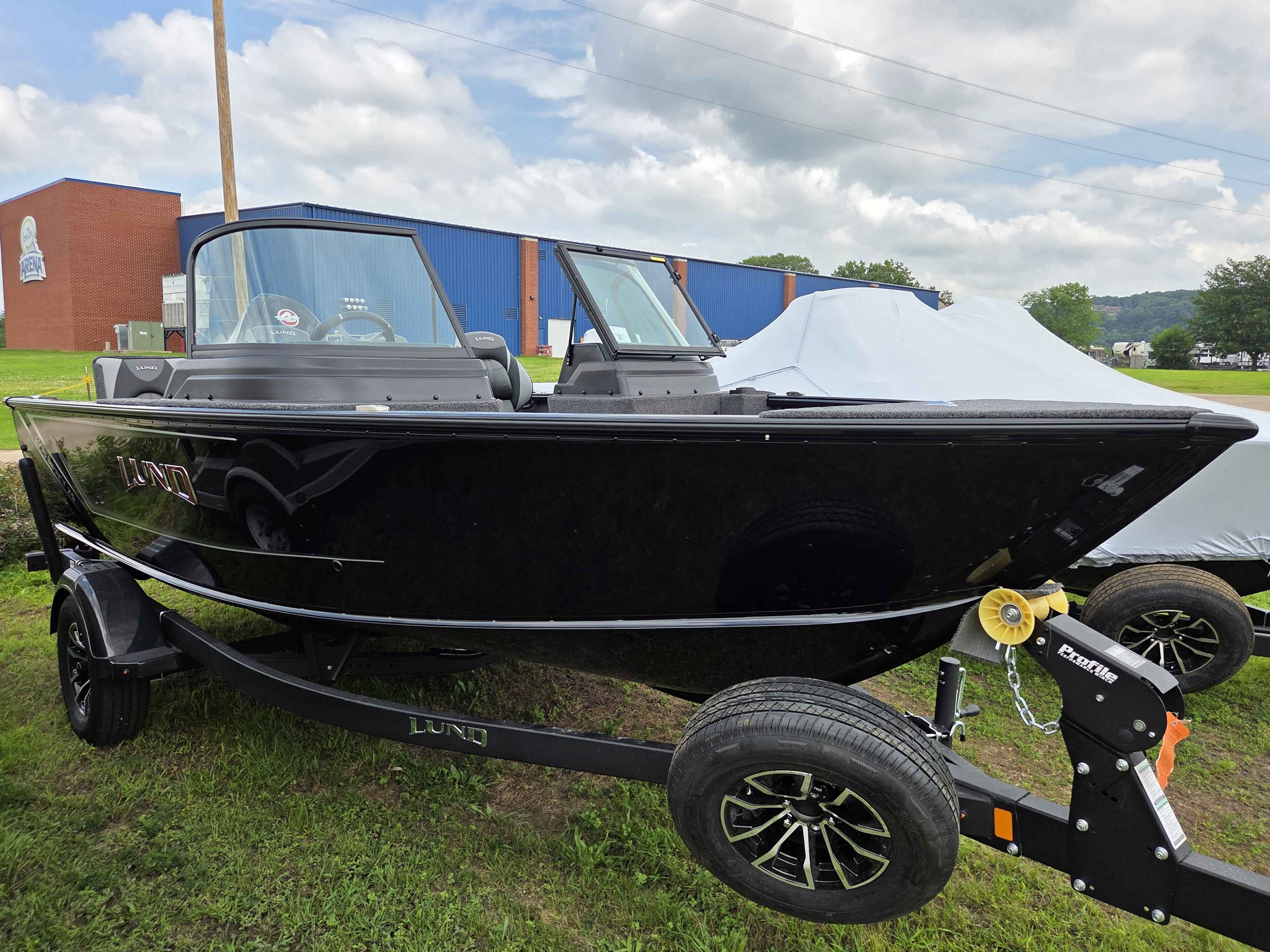 2026 Lund Boat Co. 1775 IMP XS/SP
