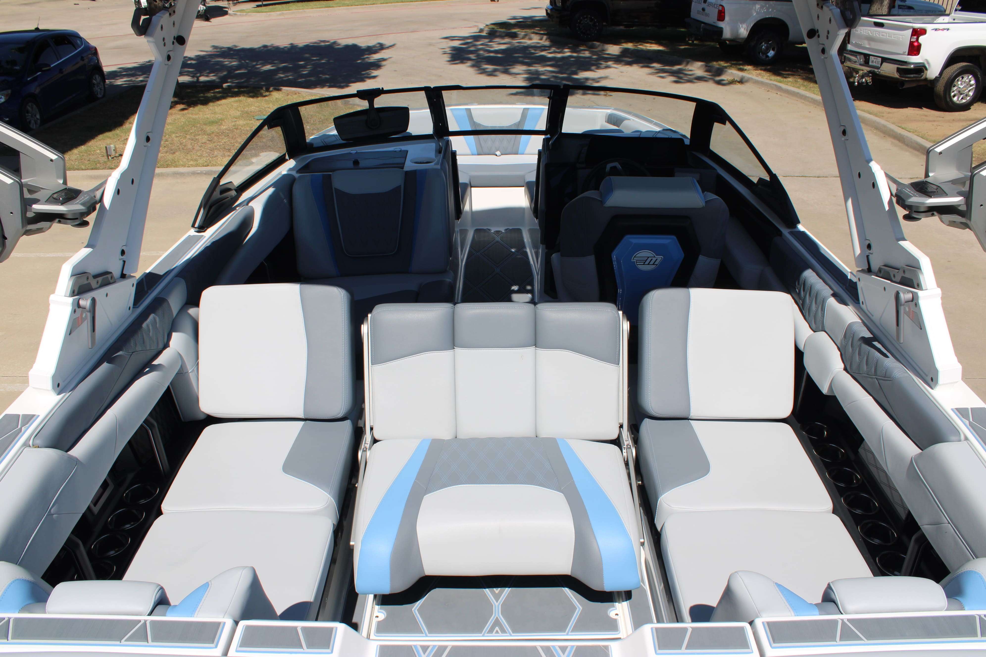 2025 Malibu Boats M230-13