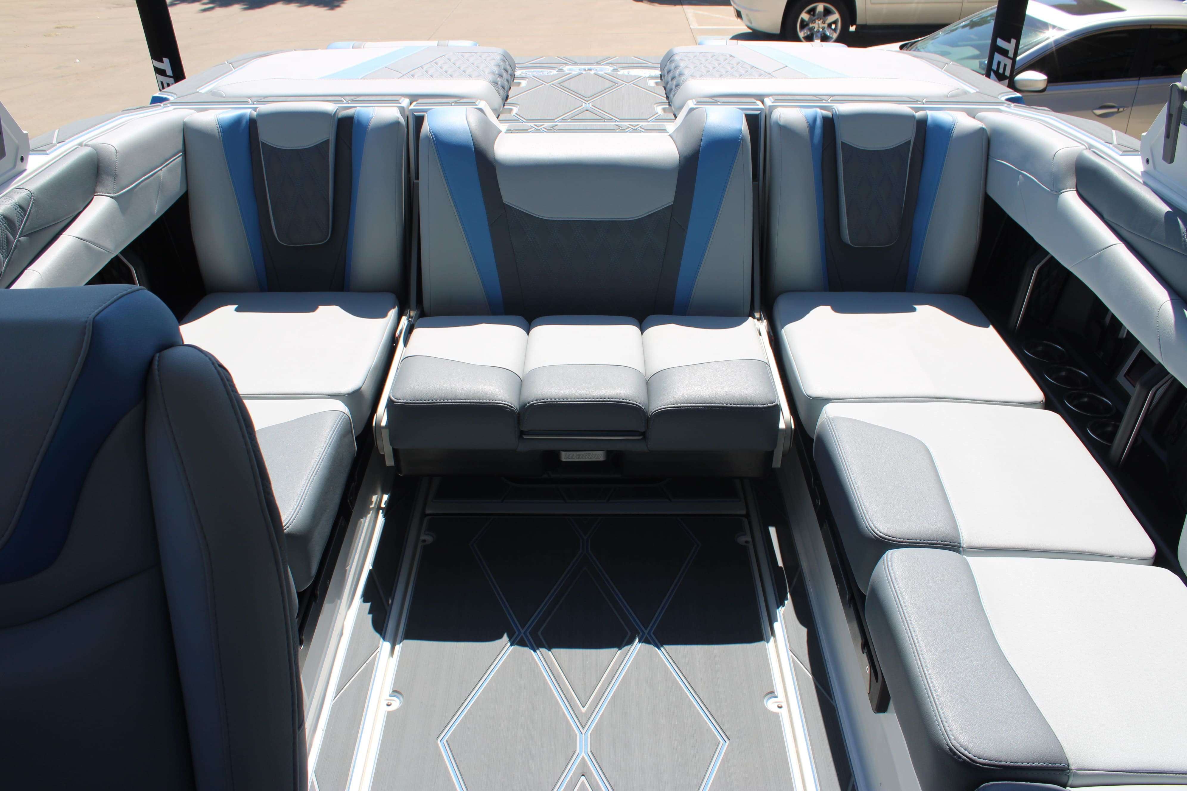 2025 Malibu Boats M230-15