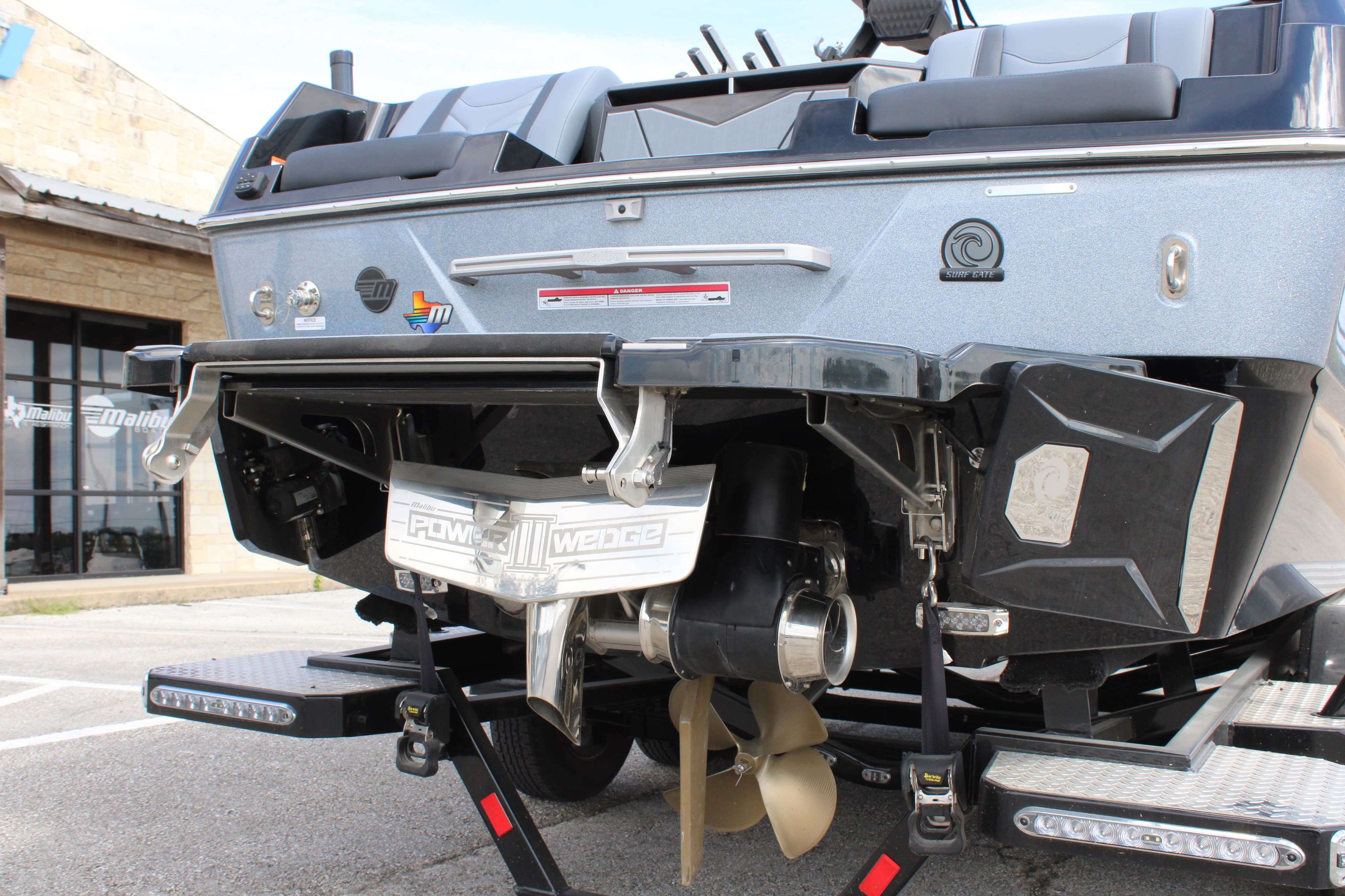 2025 Malibu Boats Wakesetter 25 LSV-10