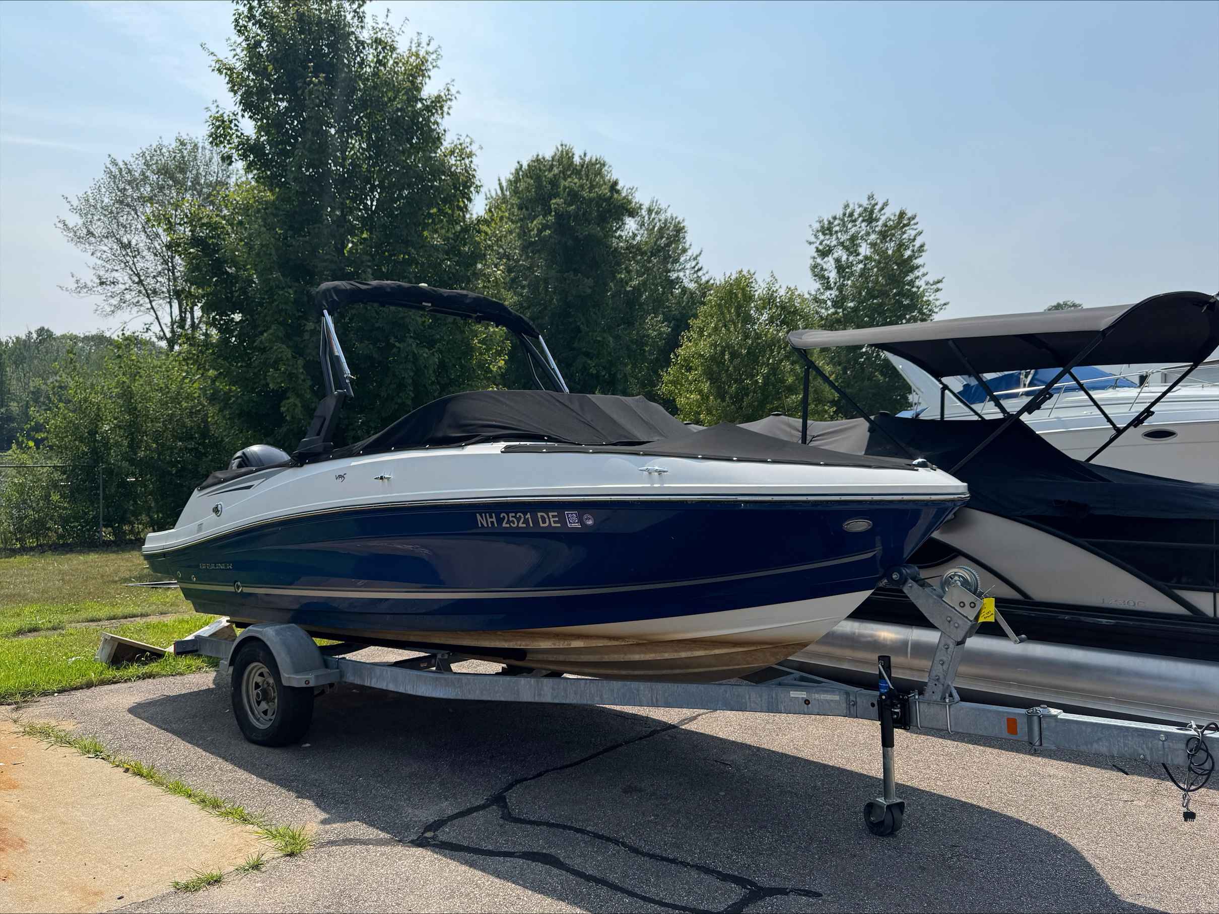2017 BAYLINER VR50