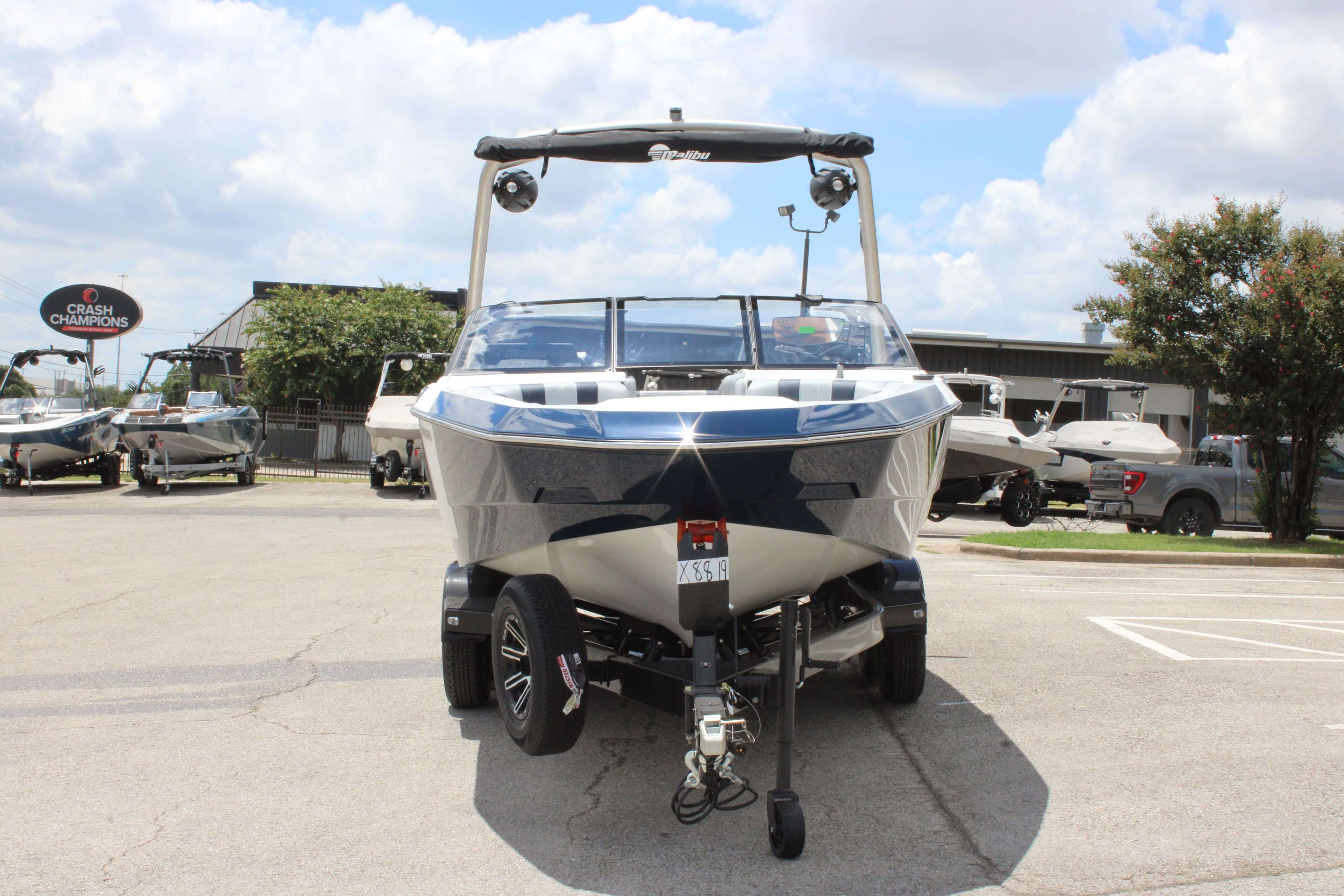 2025 Malibu Boats Wakesetter 21 LX-3
