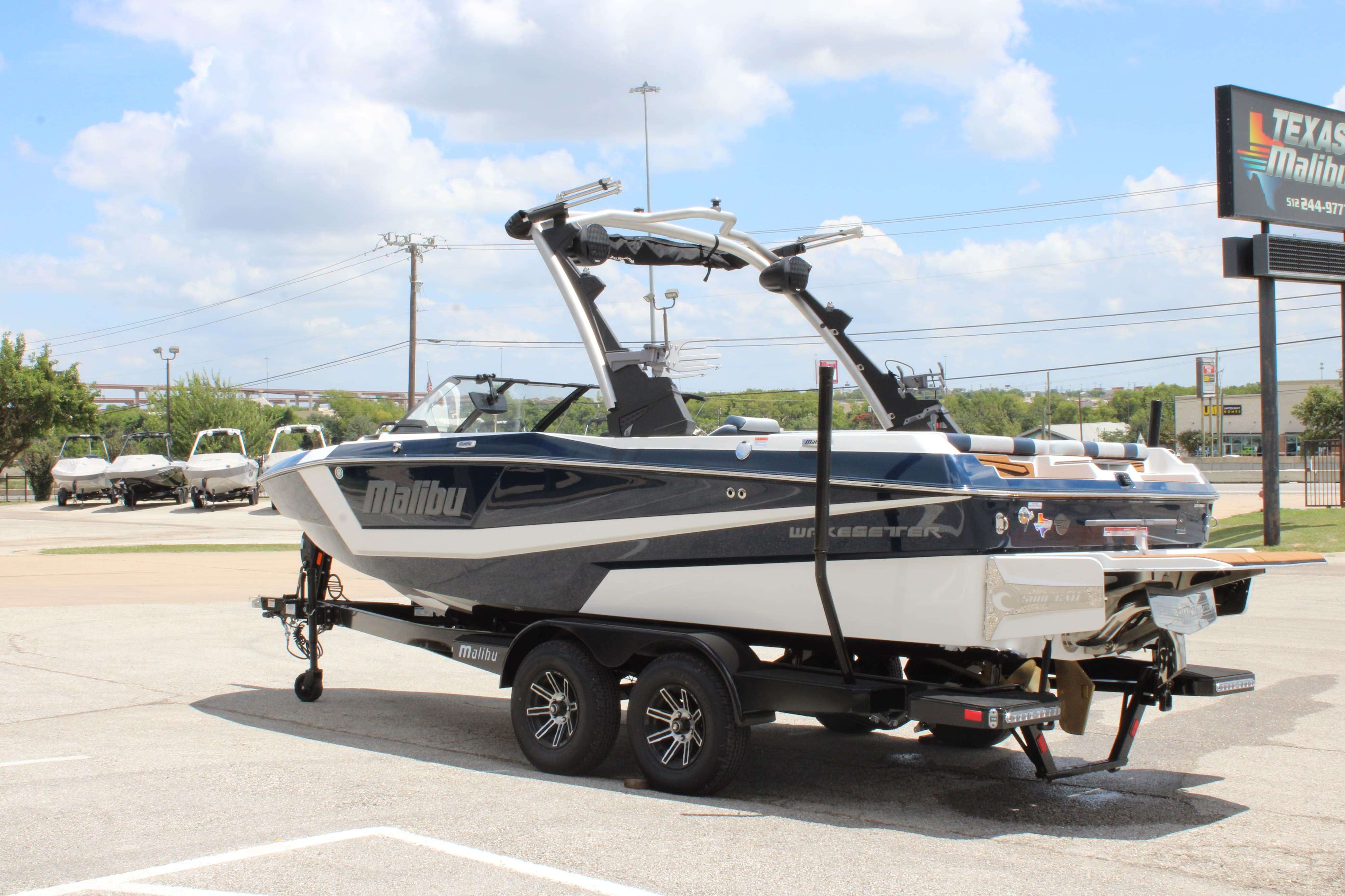 2025 Malibu Boats Wakesetter 21 LX-6