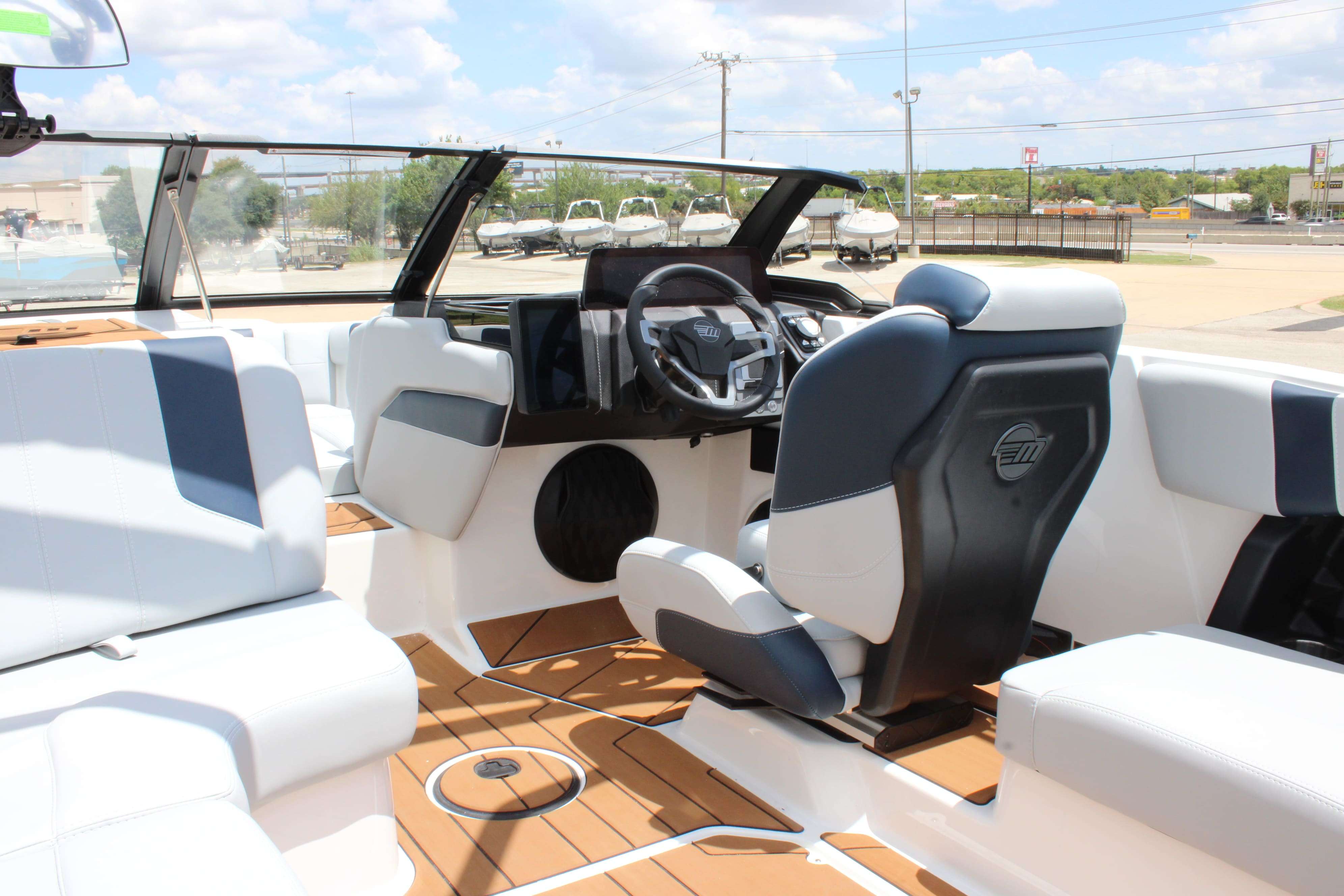 2025 Malibu Boats Wakesetter 21 LX-12