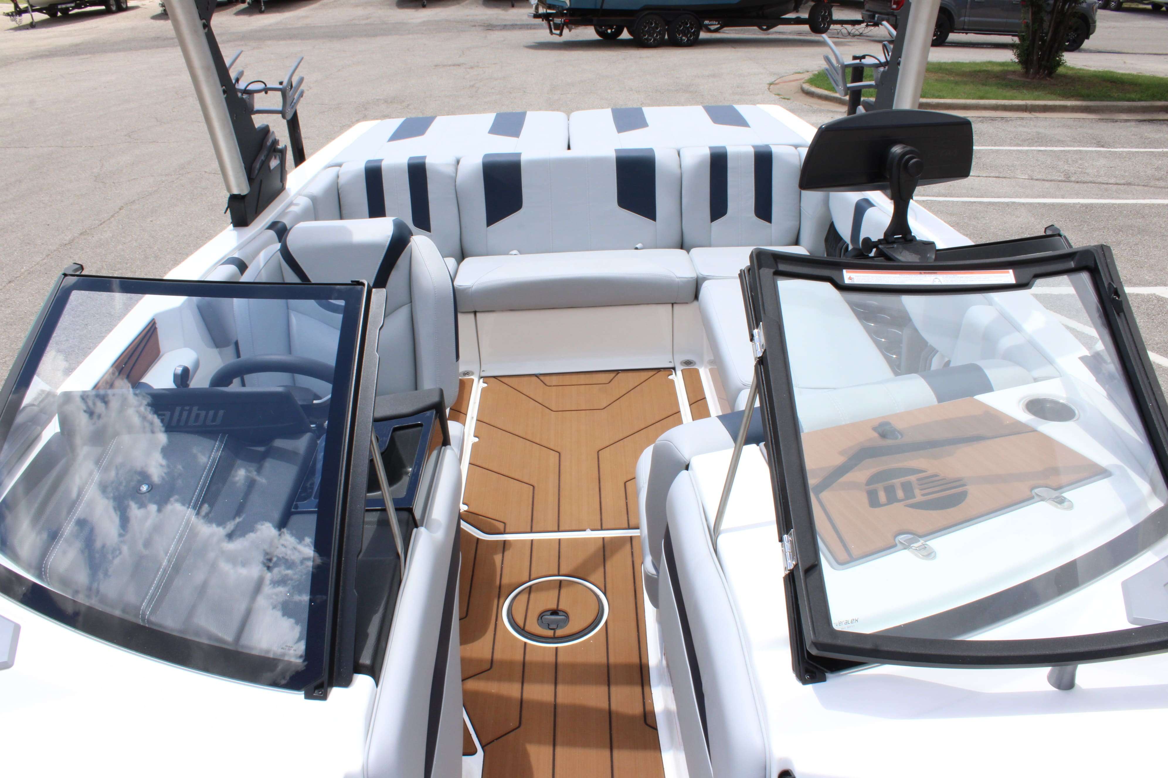 2025 Malibu Boats Wakesetter 21 LX-16