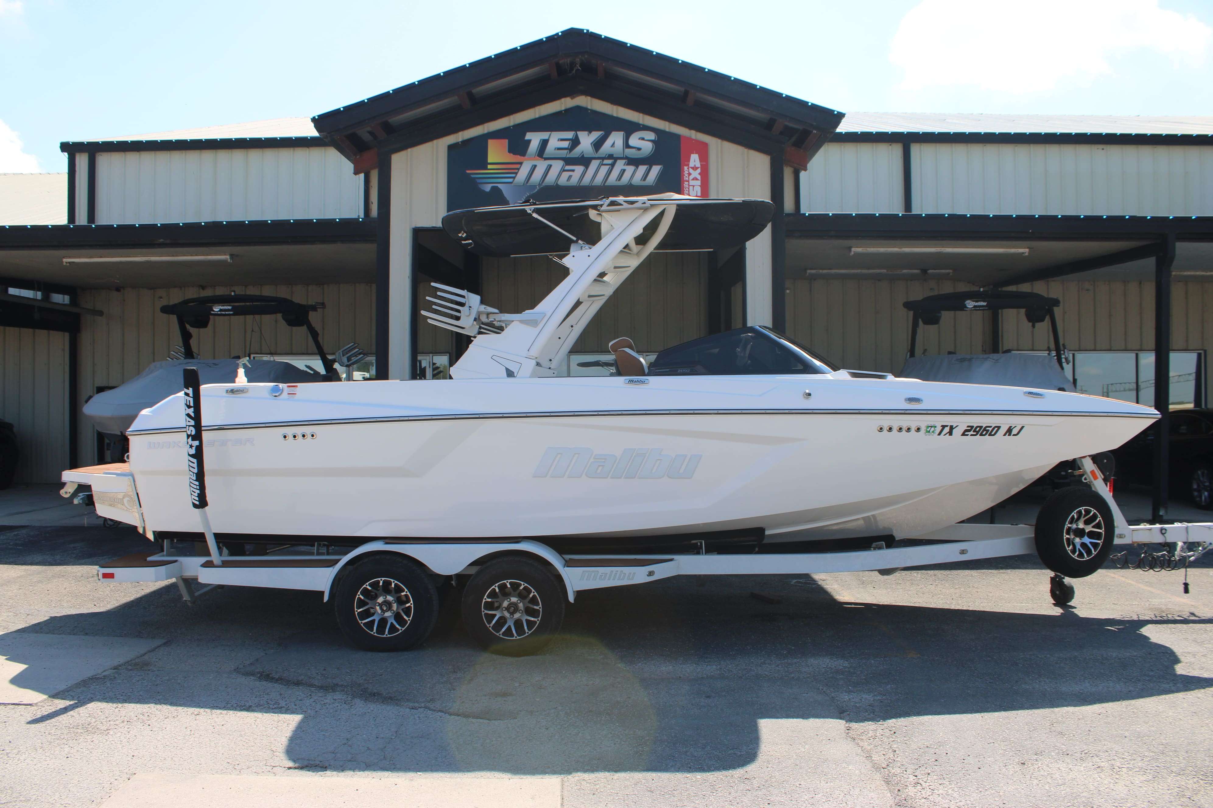 2021 Malibu Boats Wakesetter 24 MXZ