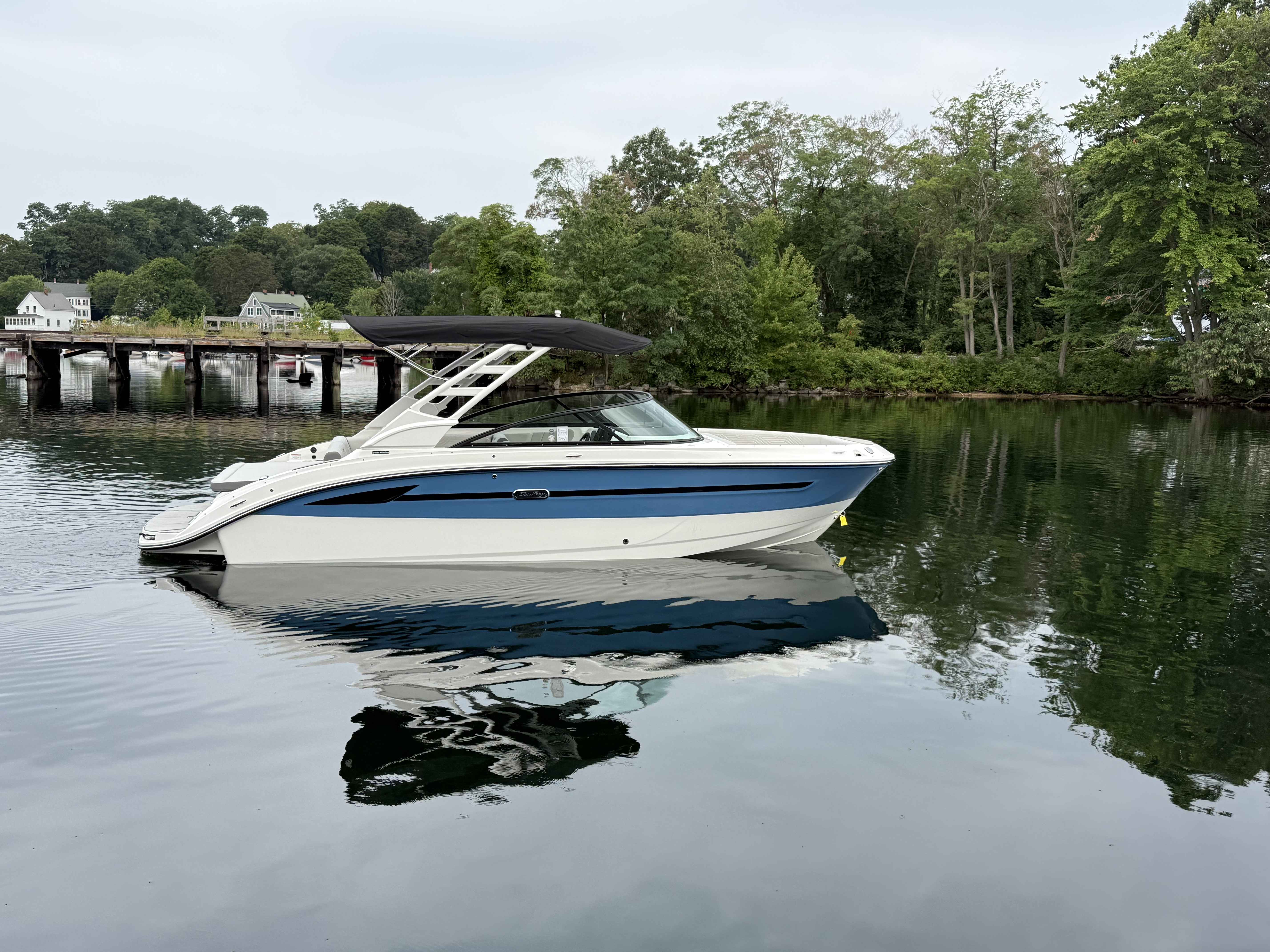 2026 SEA RAY 250SDS0