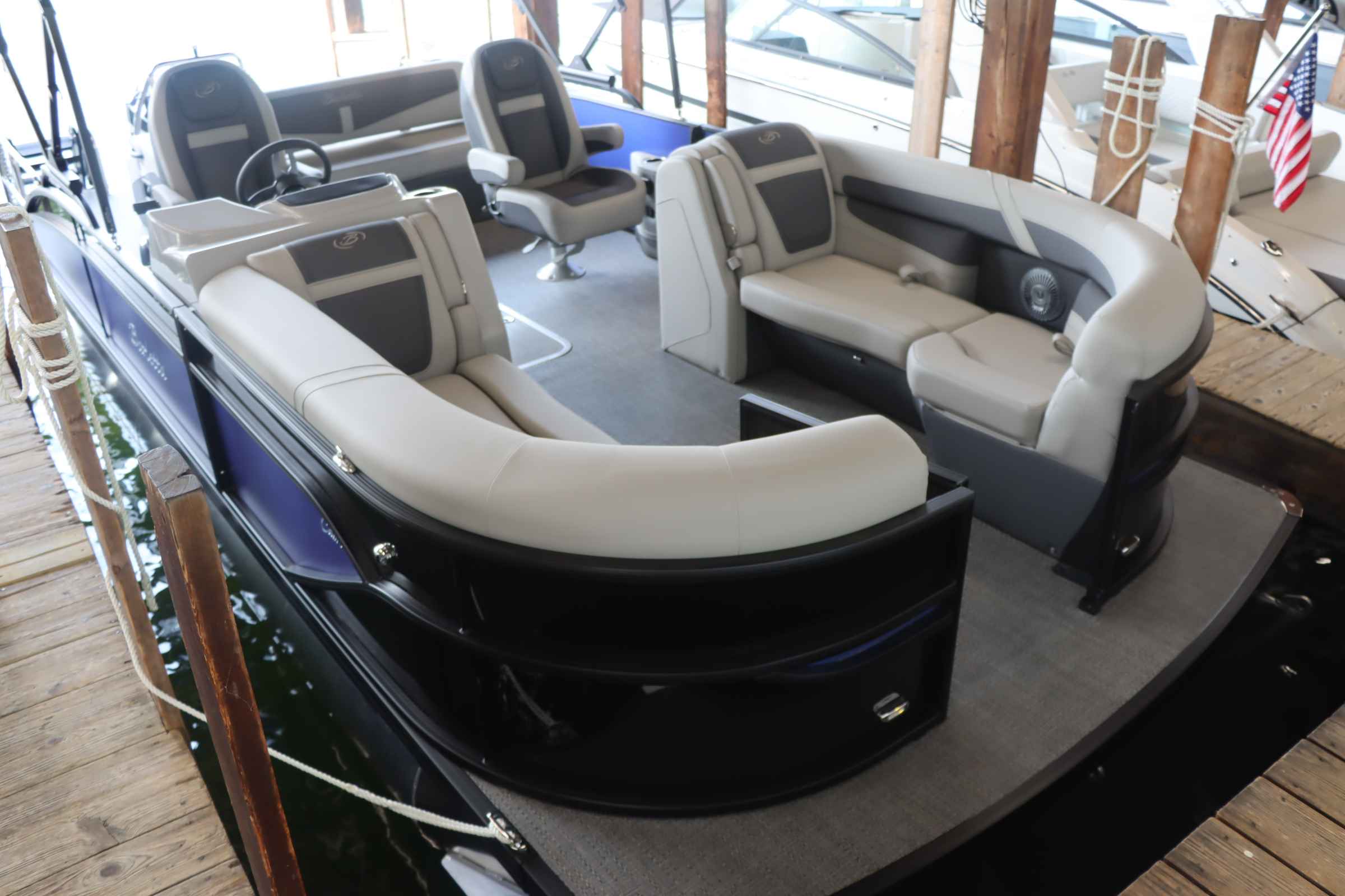 2025 BARLETTA CABRIO 22UC0