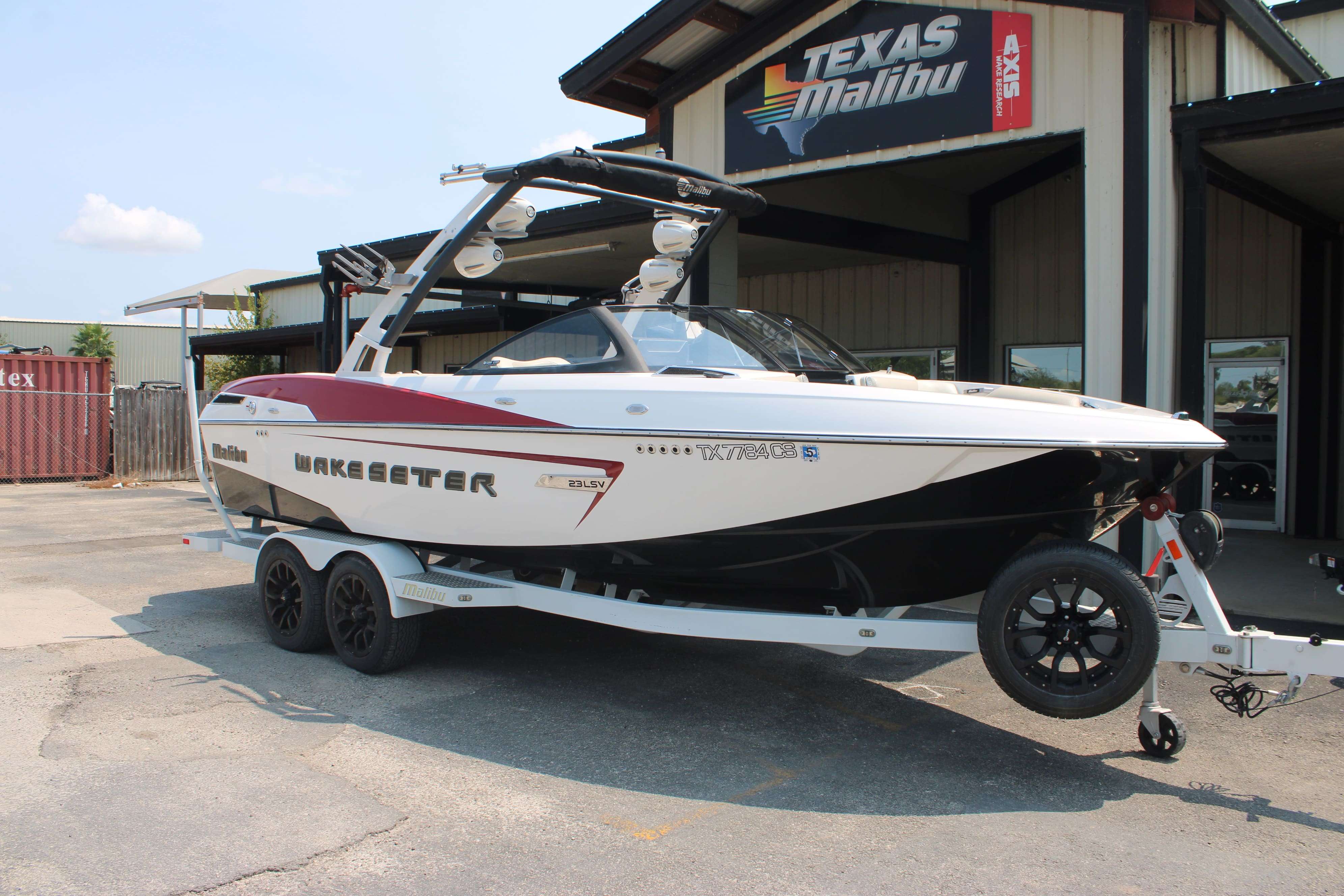 2015 Malibu Boats Wakesetter 23 LSV-2