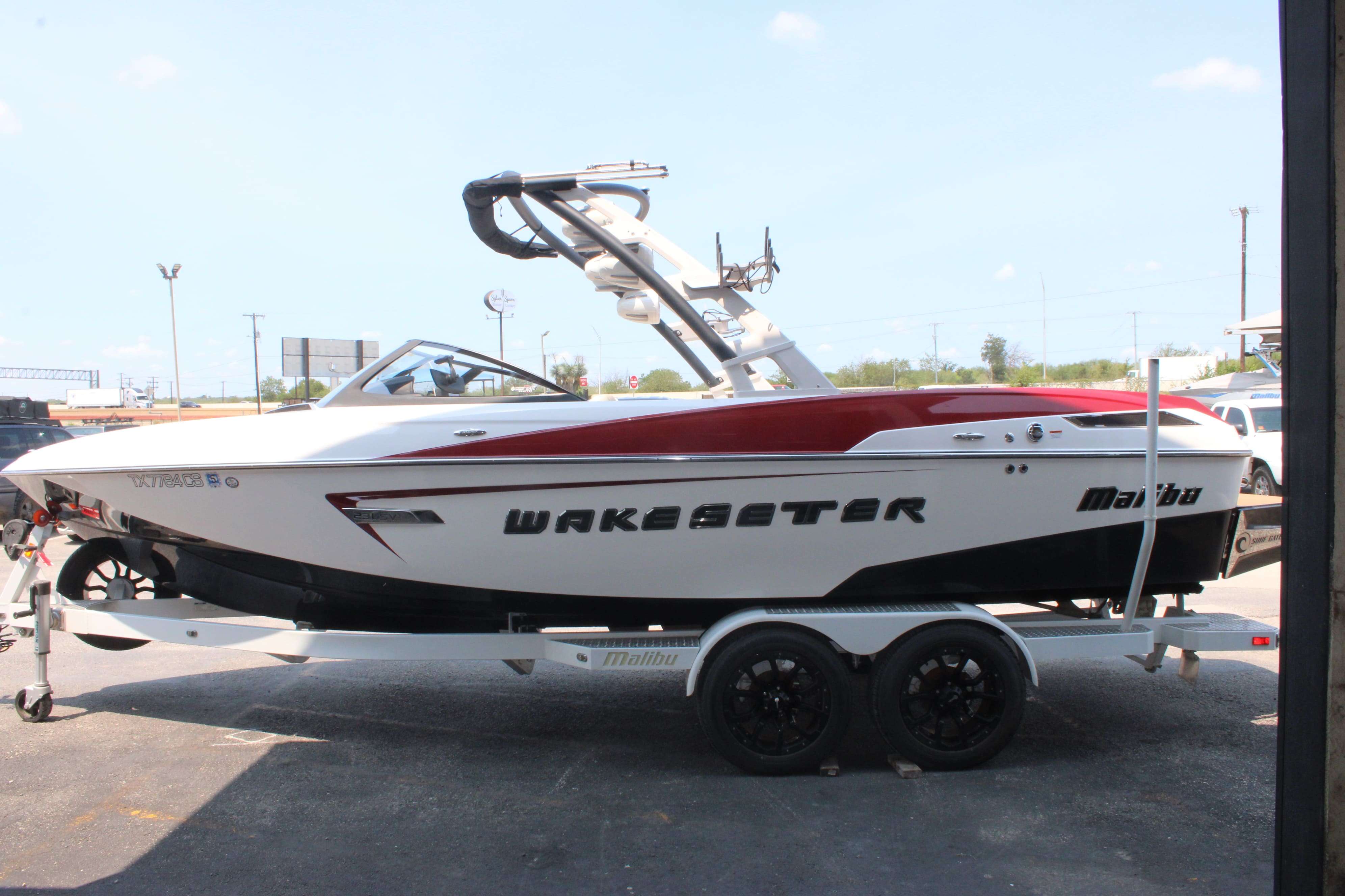 2015 Malibu Boats Wakesetter 23 LSV-5
