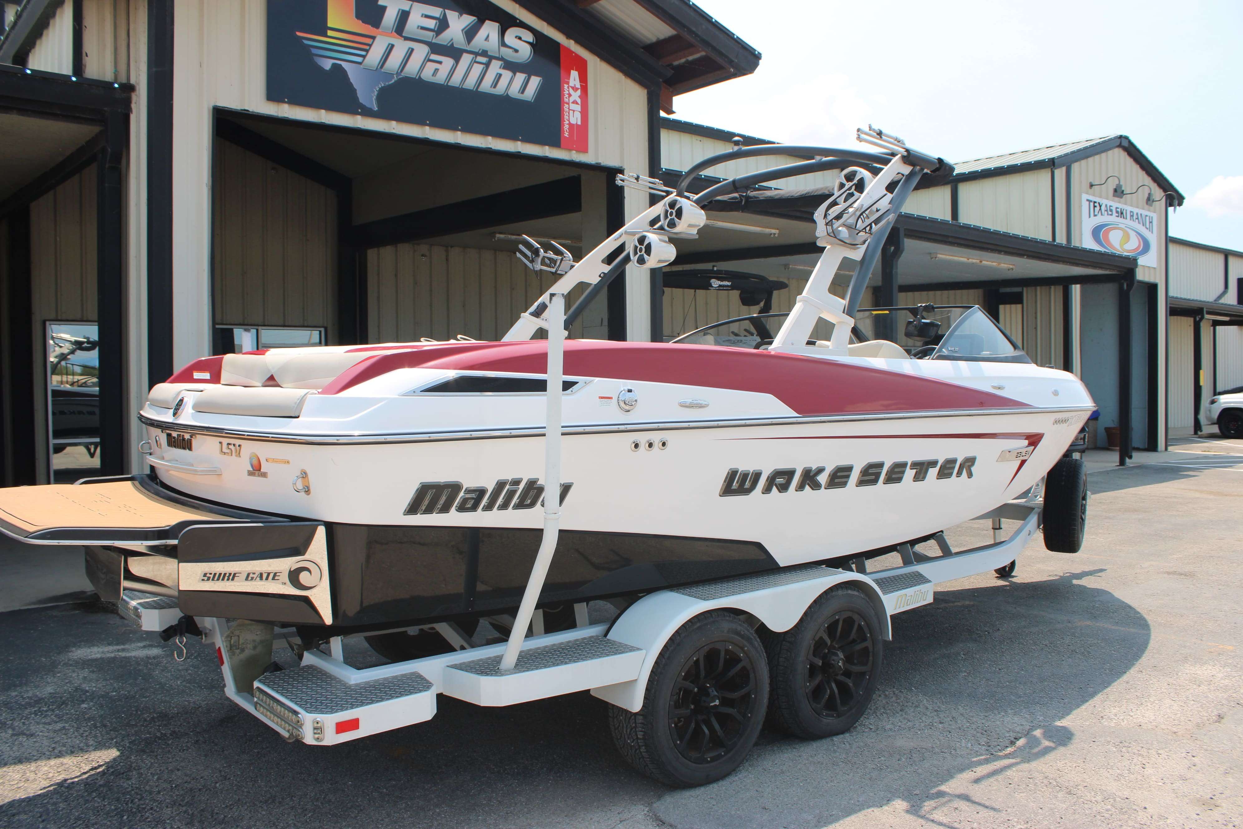 2015 Malibu Boats Wakesetter 23 LSV-7