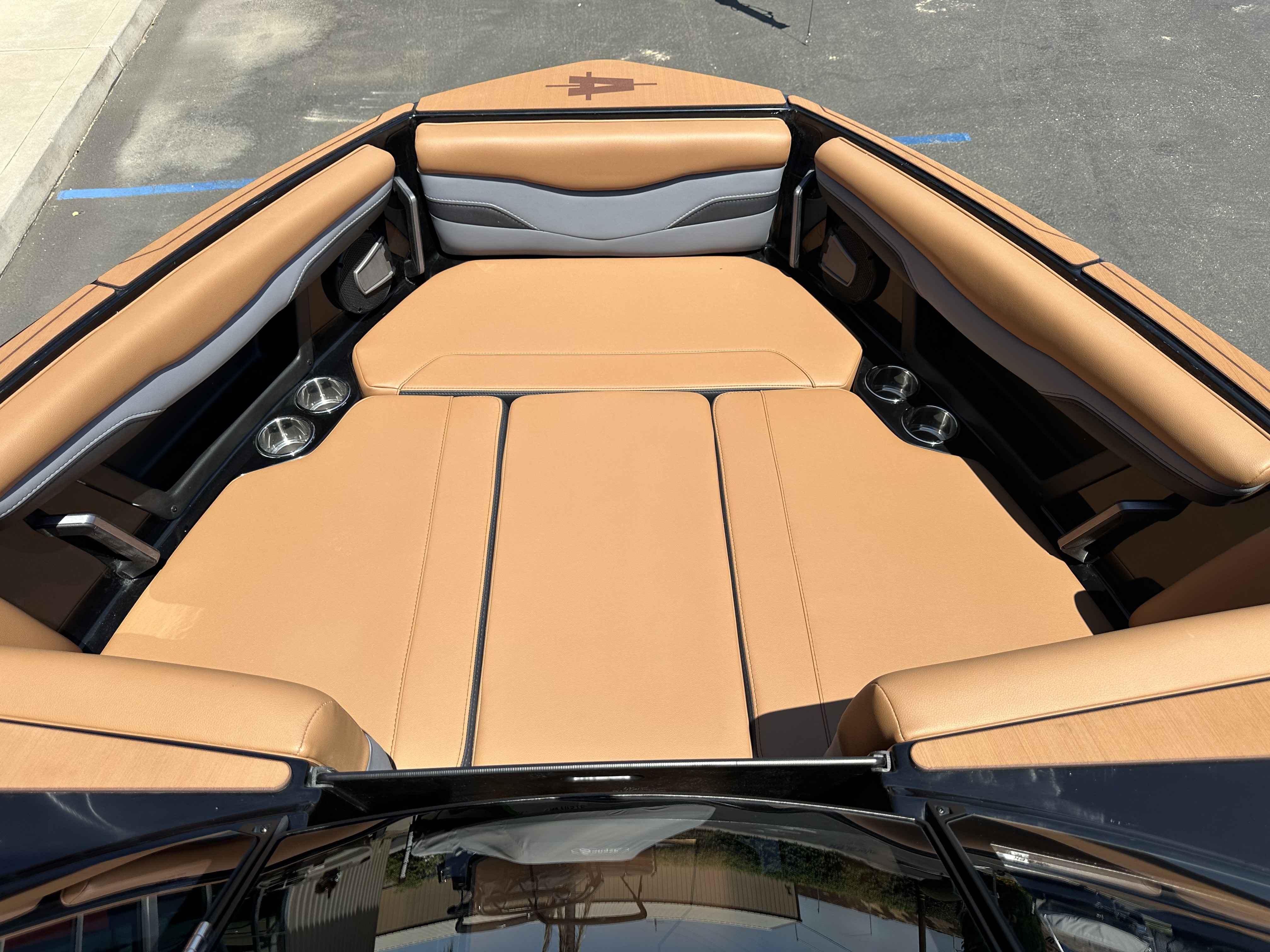 2026 Axis T235-9