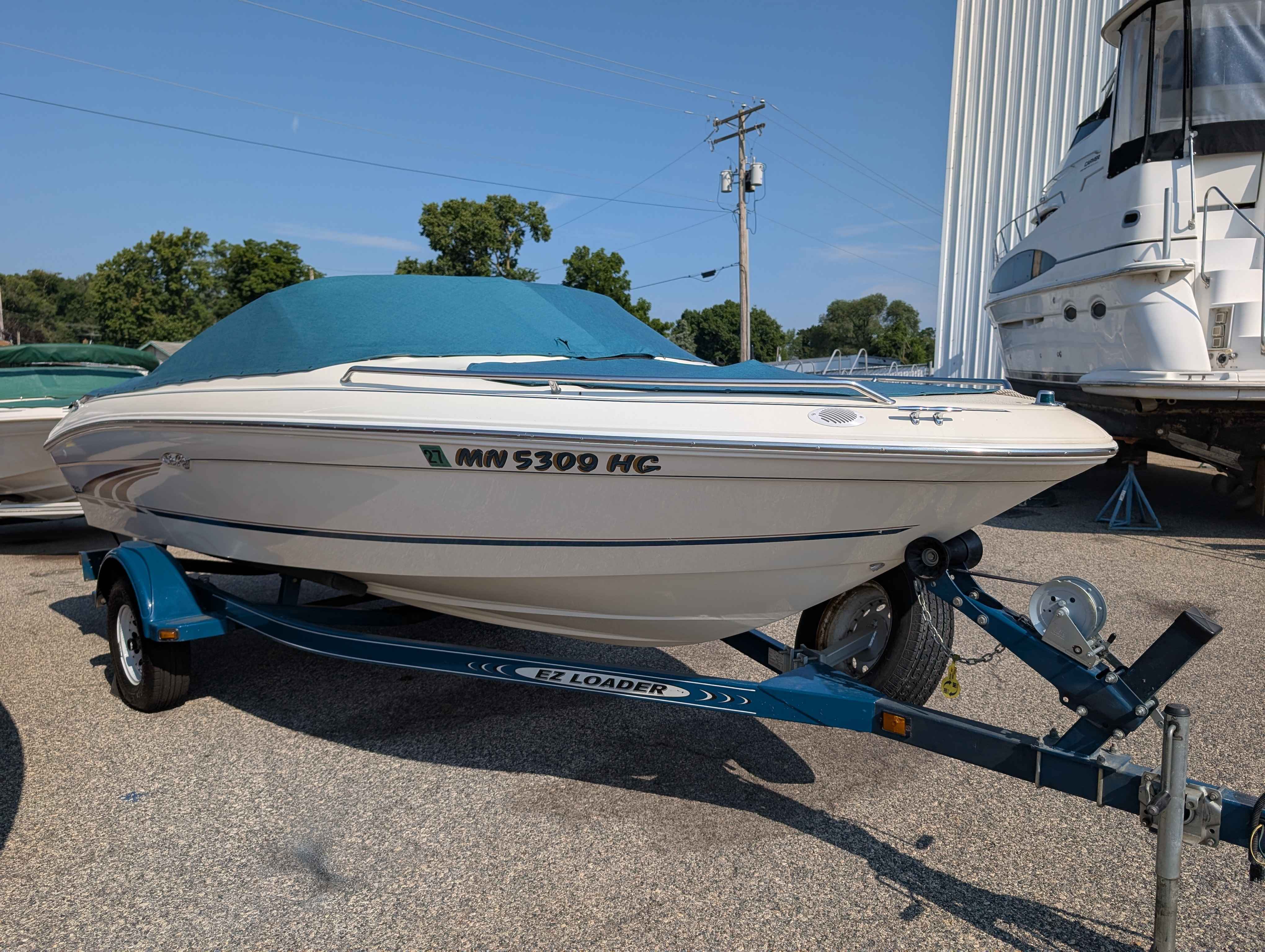 1998 Sea Ray 185 BR