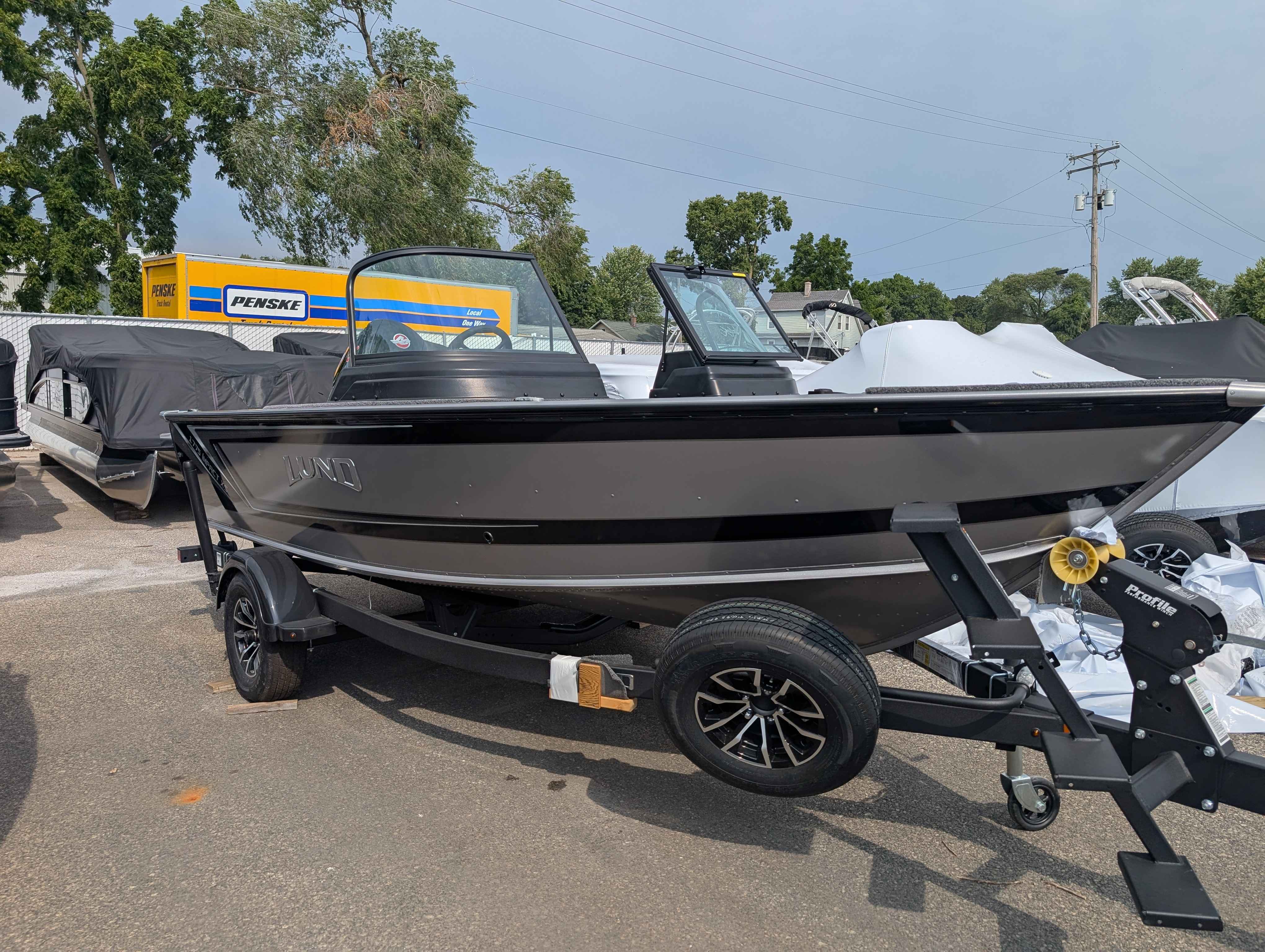 2026 Lund Boat Co. 1775 IMP XS/SP