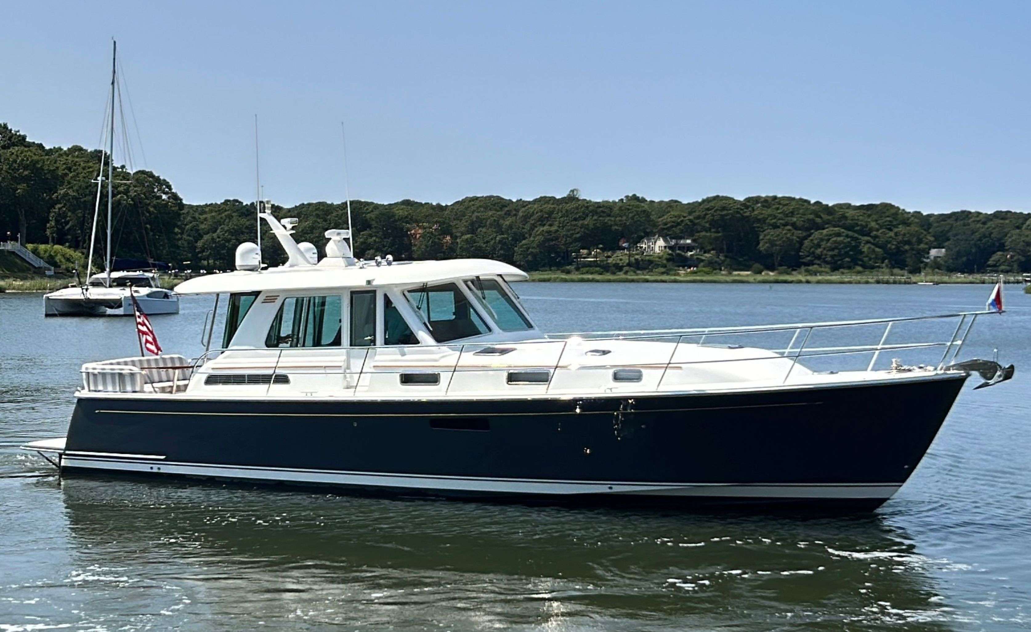 2022 Sabre 48 SALON EXPRESS0
