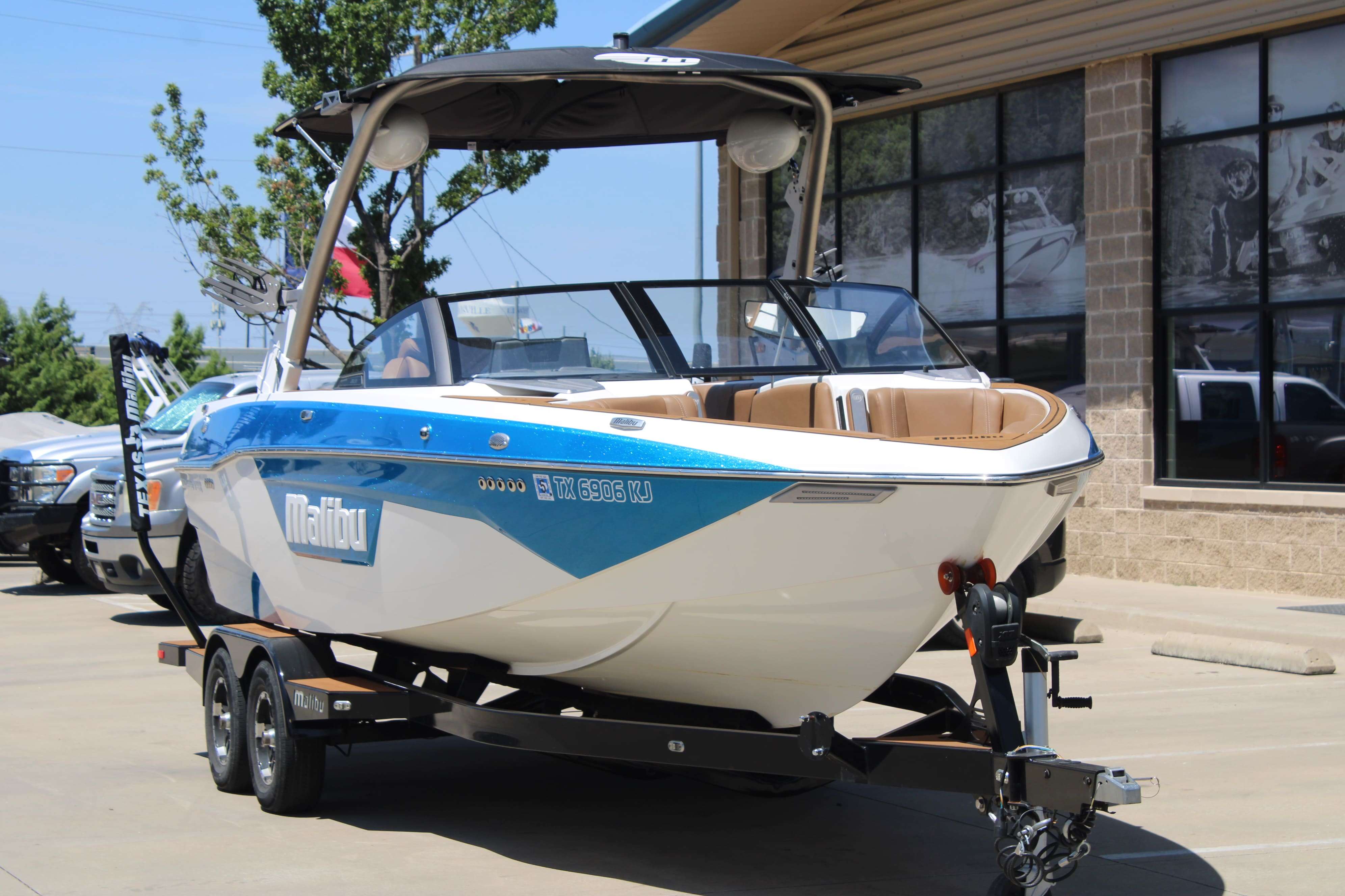 2021 Malibu Boats Wakesetter 23 LSV-2