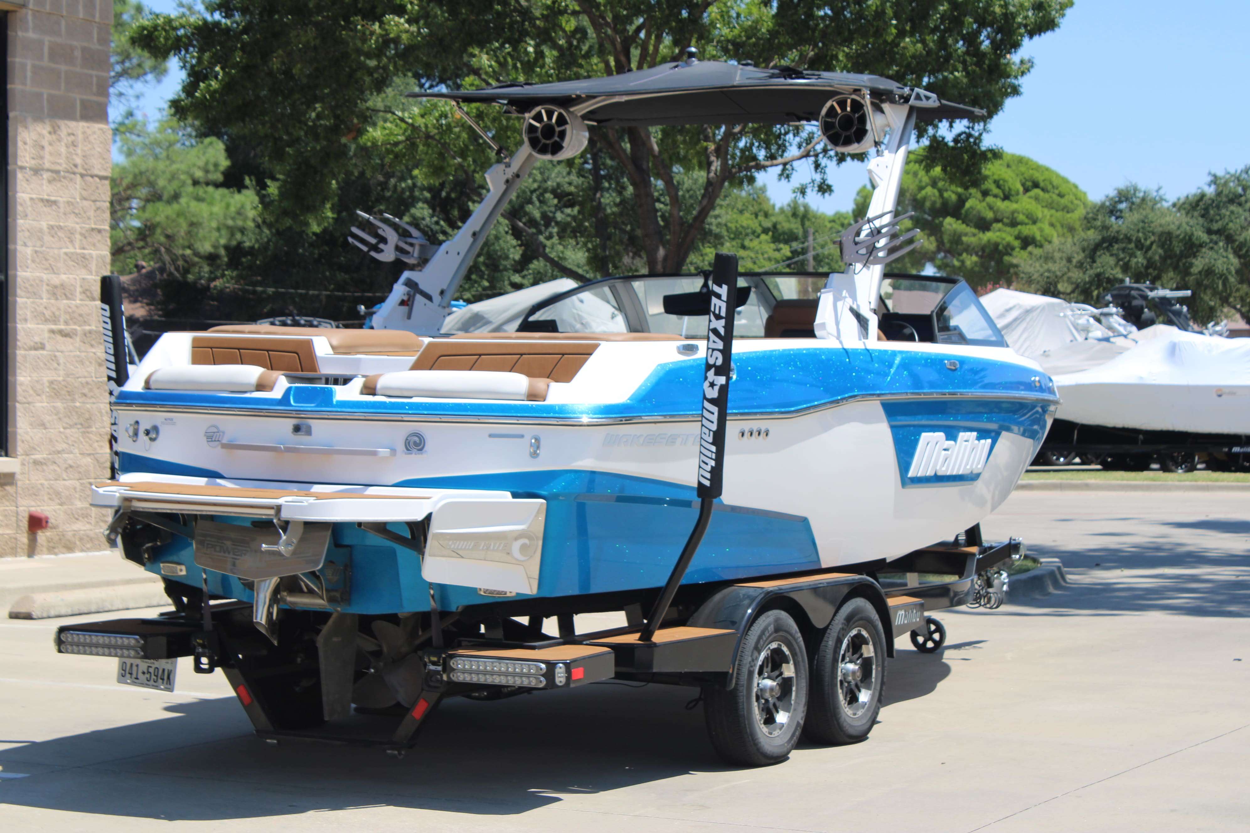 2021 Malibu Boats Wakesetter 23 LSV-8