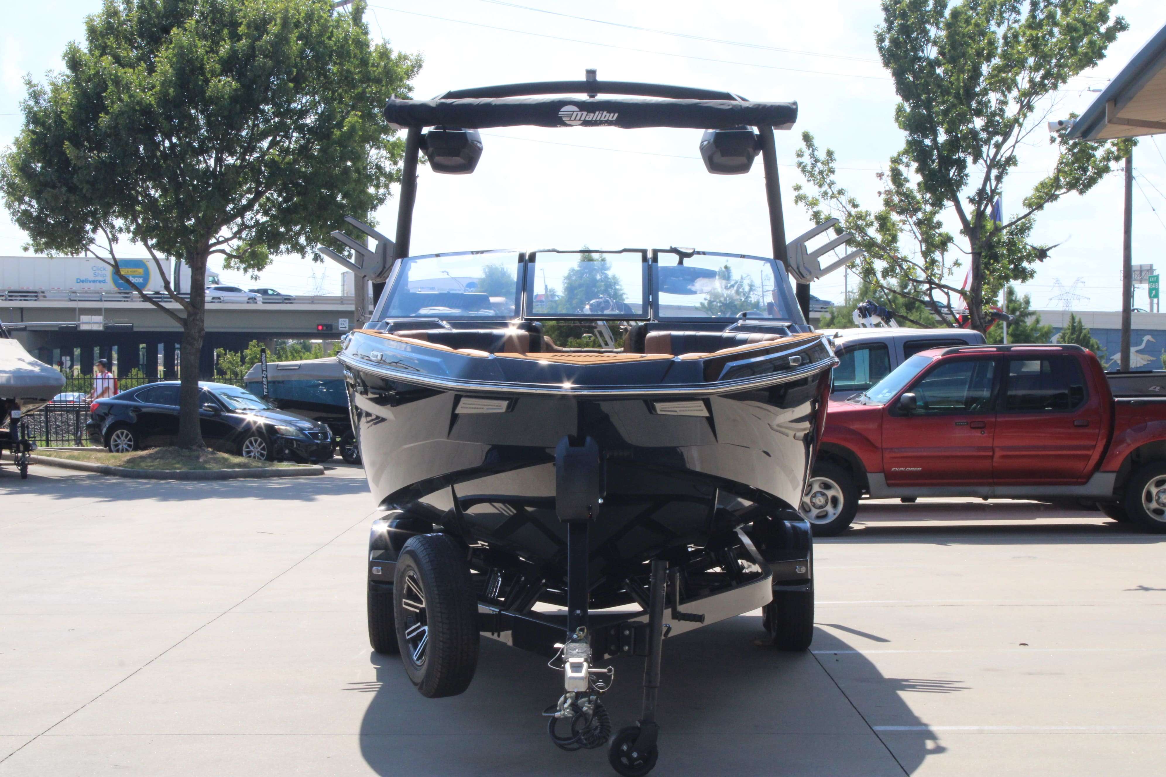 2026 Malibu Boats Wakesetter 22 LSV-3
