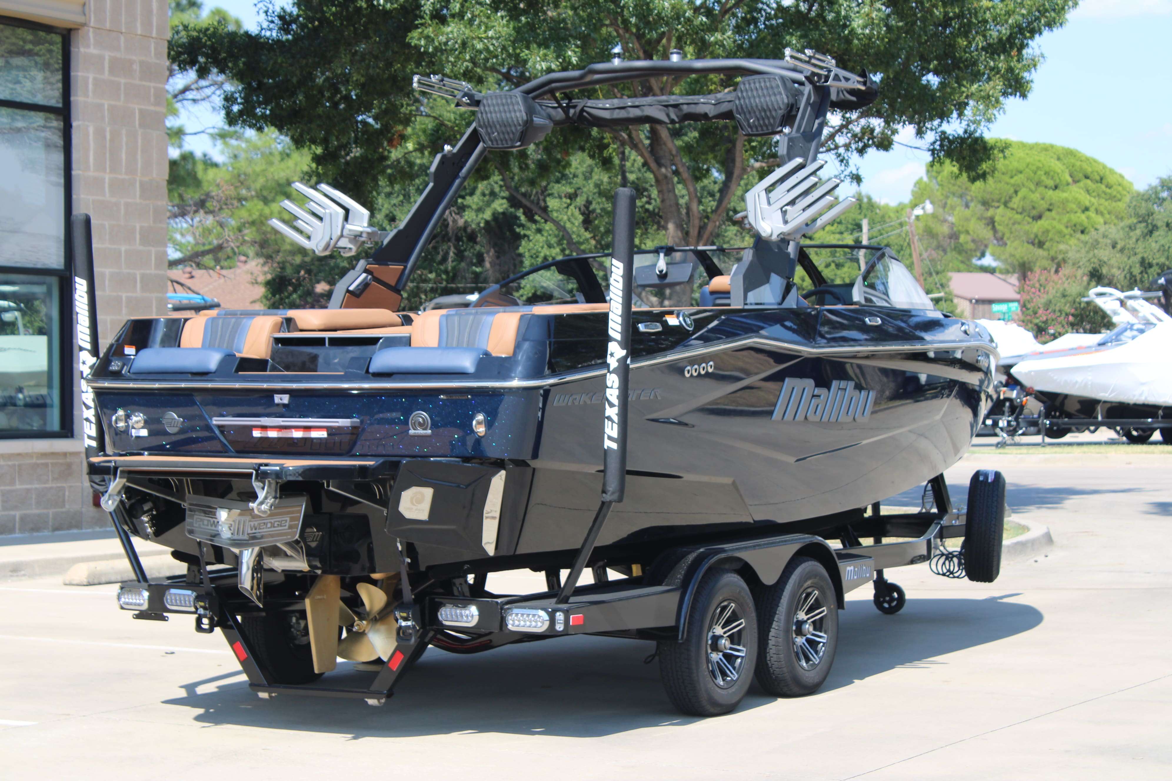 2026 Malibu Boats Wakesetter 22 LSV-8