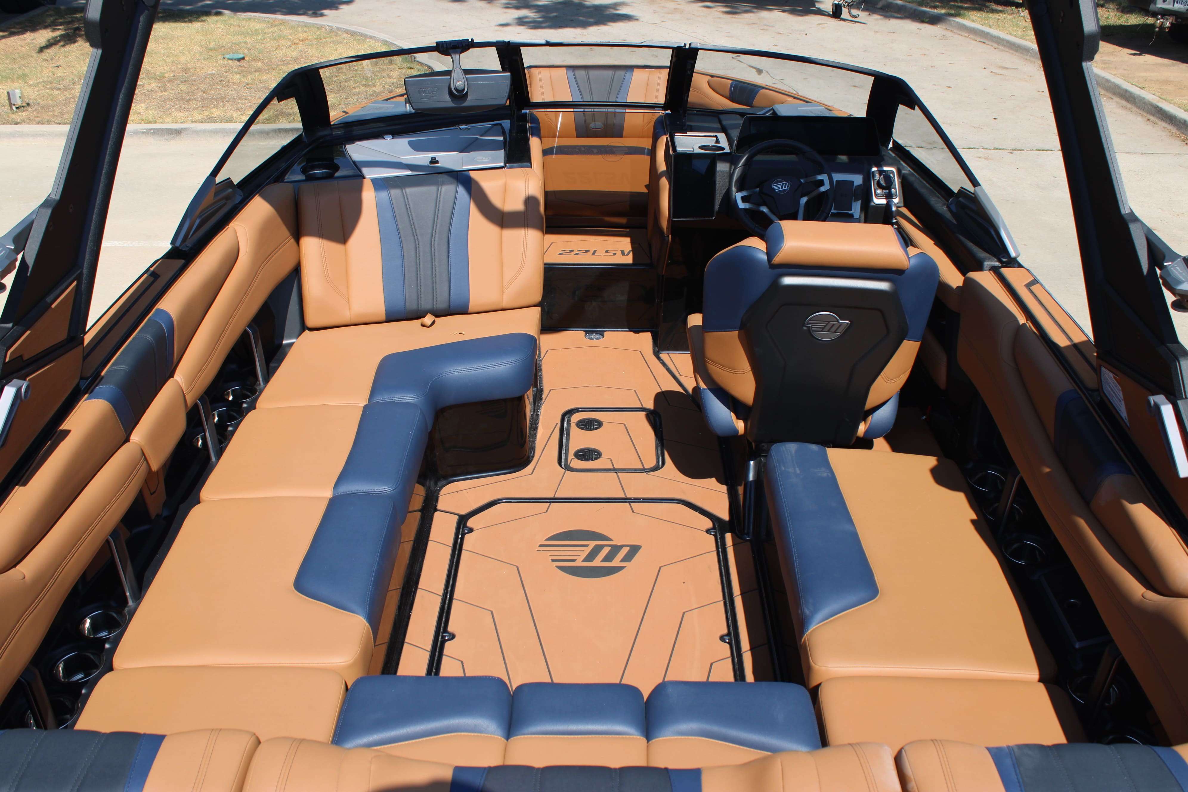 2026 Malibu Boats Wakesetter 22 LSV-12