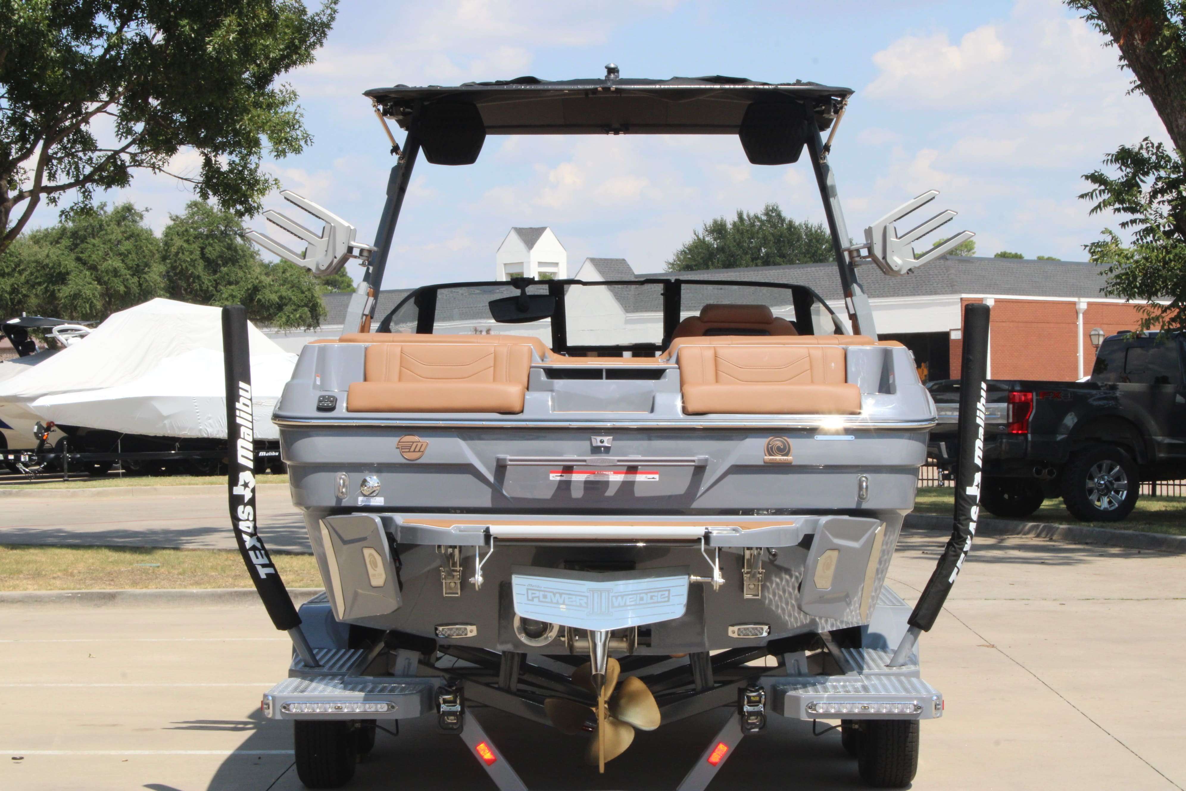 2026 Malibu Boats Wakesetter 23 LSV-8