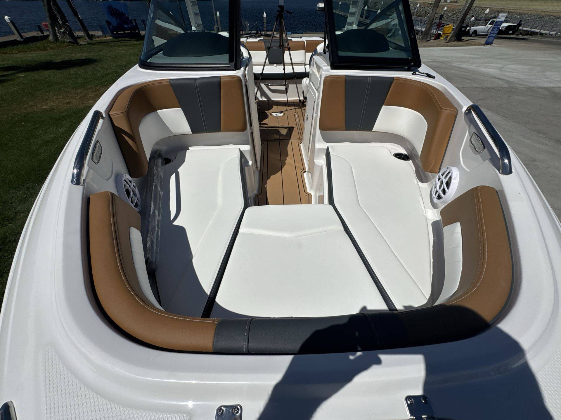 2025 Chaparral 21 SSi-6