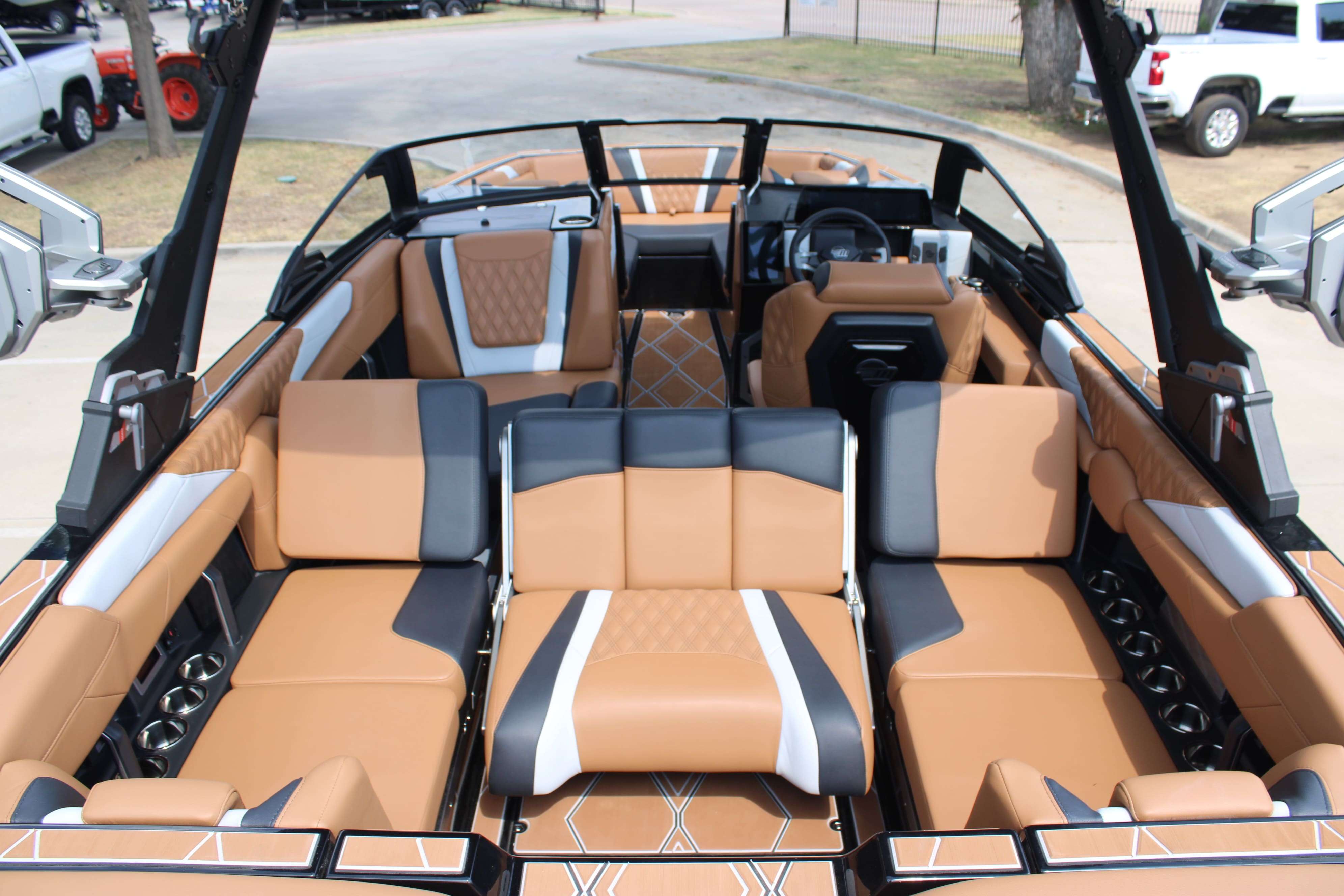 2025 Malibu Boats M230-13