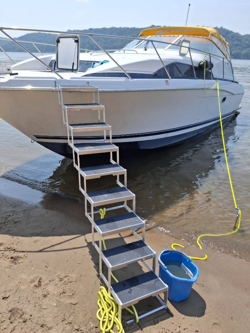 1999 Bayliner 3255 AVANTI