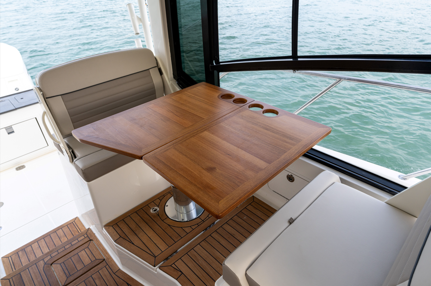New 2026 Boston whaler 365 Conquest for Sale | Vancouver, BC | M&P Yacht Centre