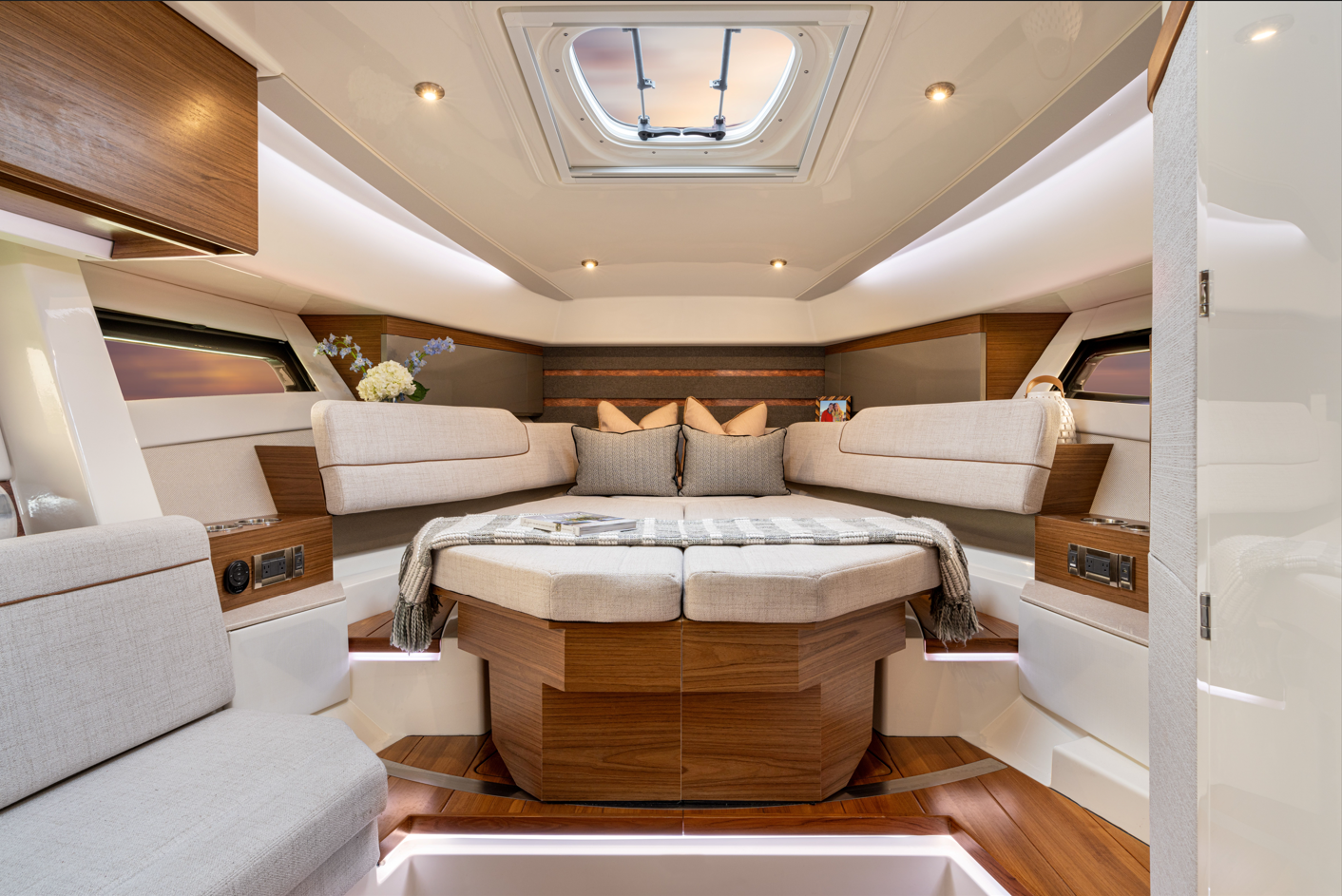 New 2026 Boston whaler 365 Conquest for Sale | Vancouver, BC | M&P Yacht Centre