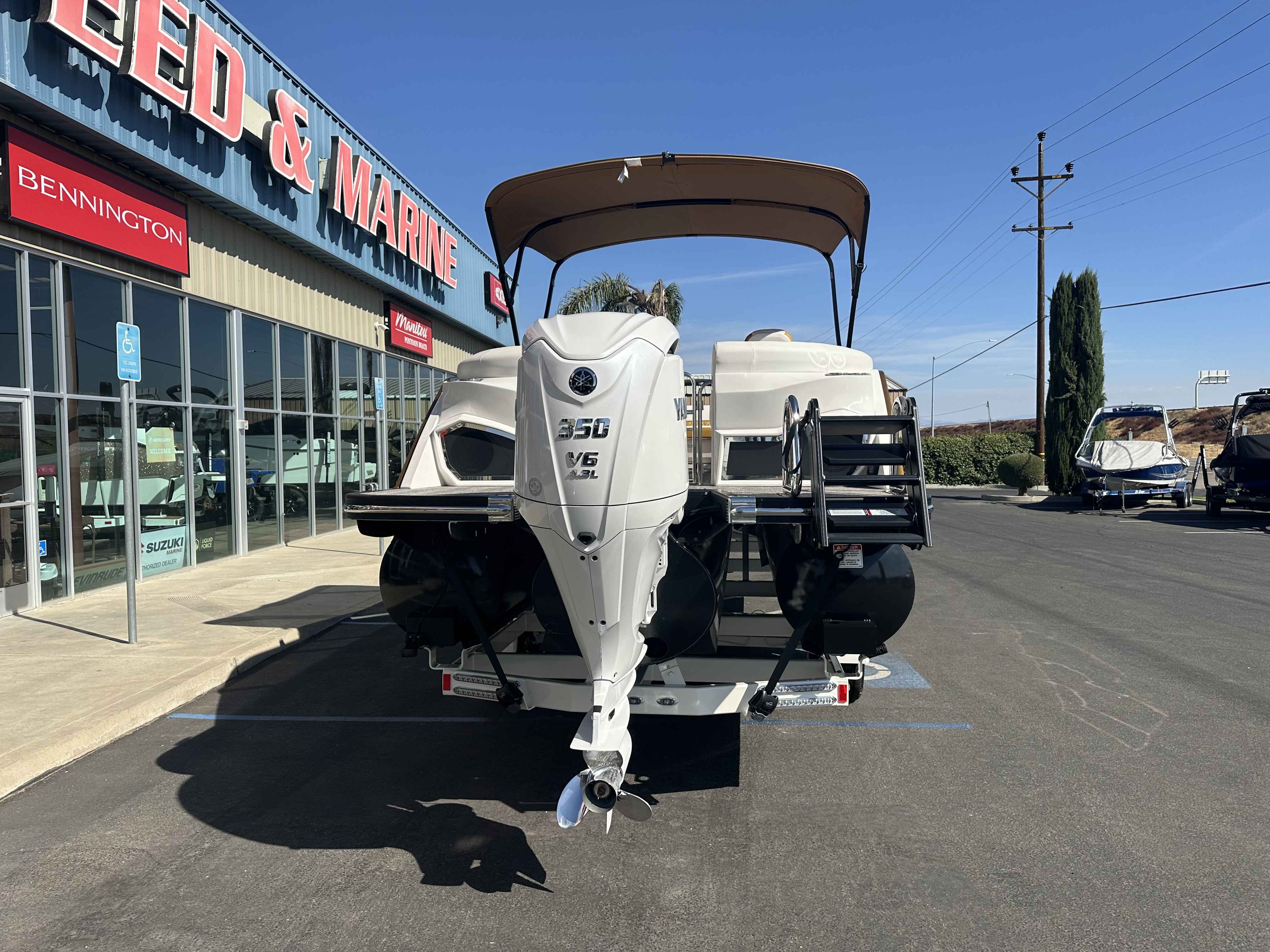 2025 Bennington 25 RXFB-12