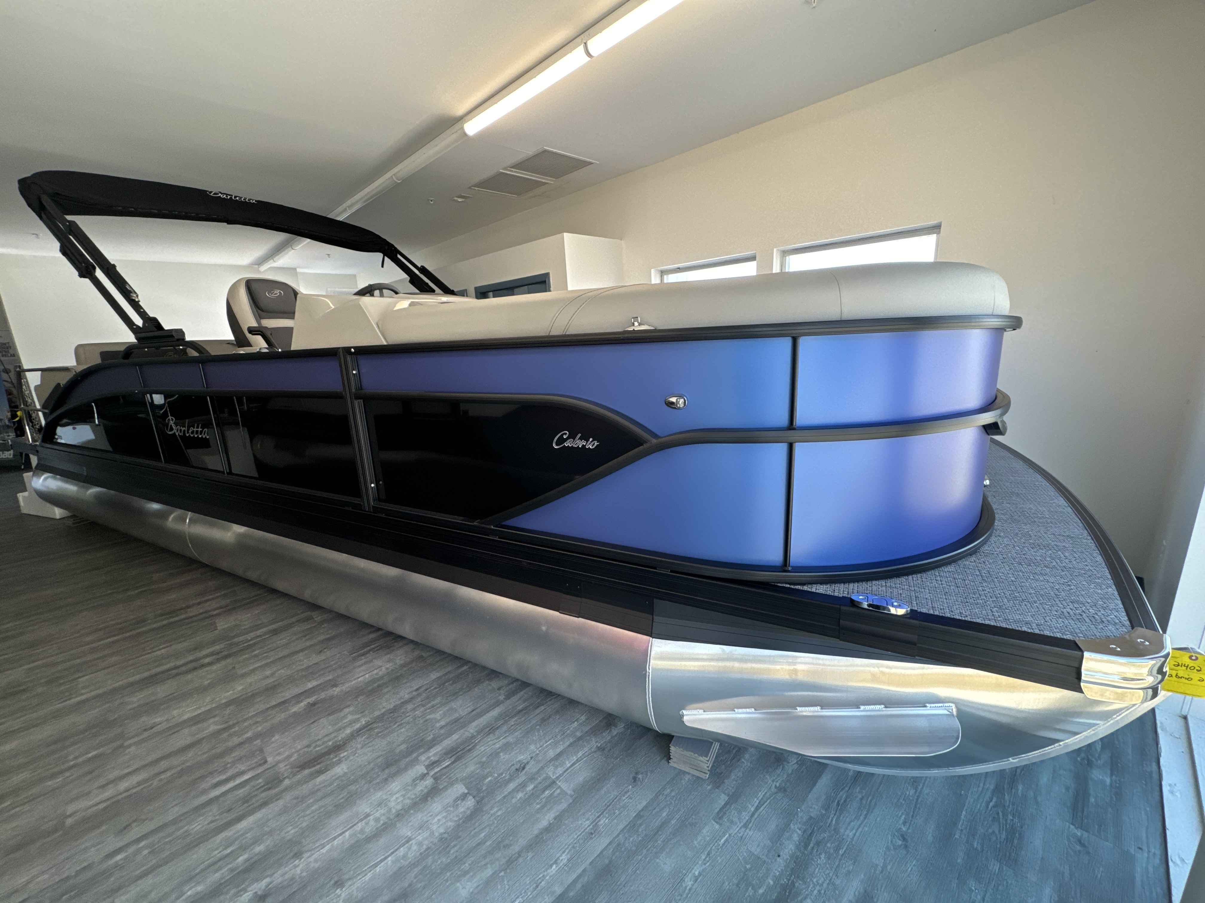 2025 BARLETTA CABRIO 24UE0