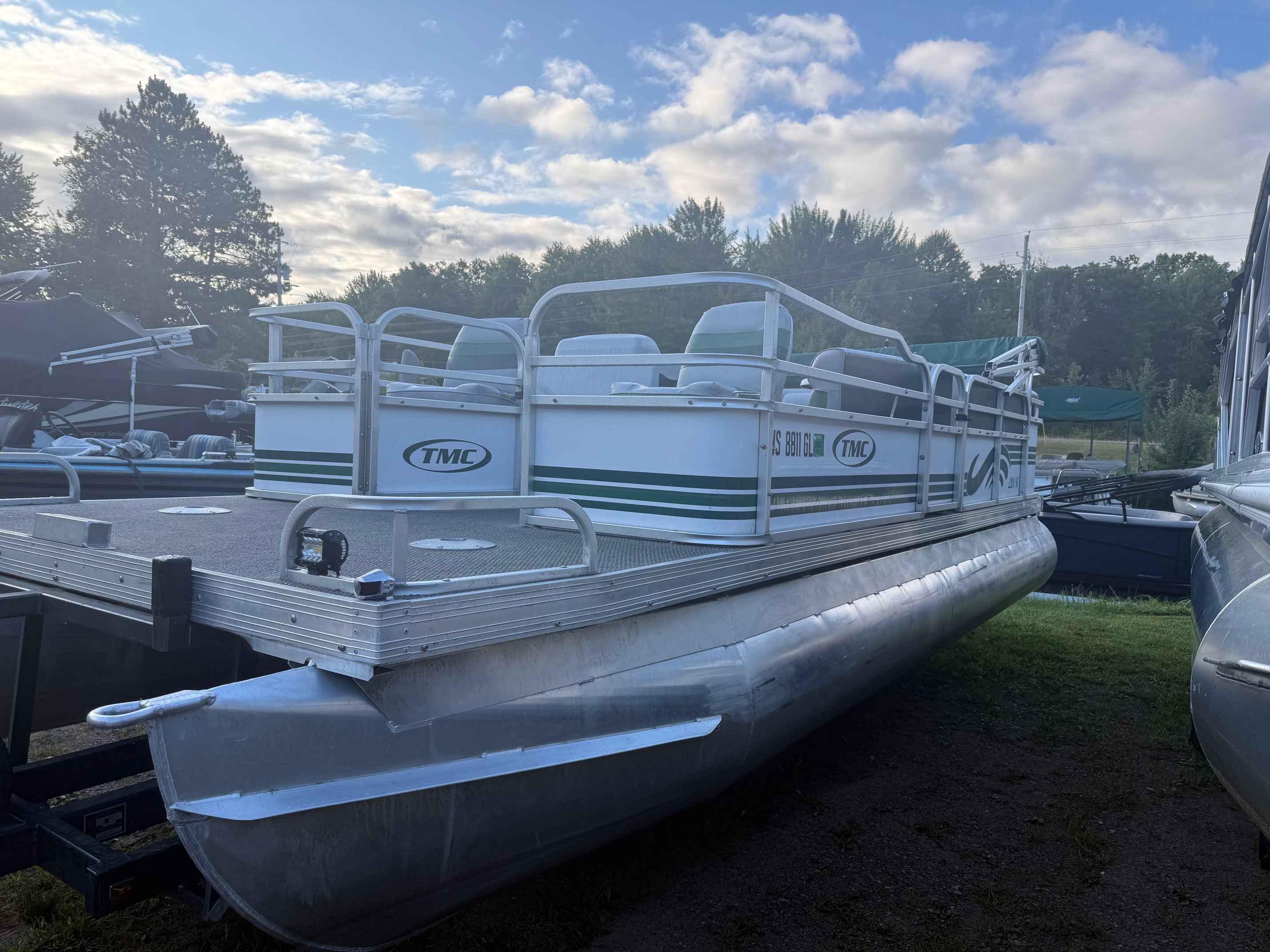 boat-carouselImage-image