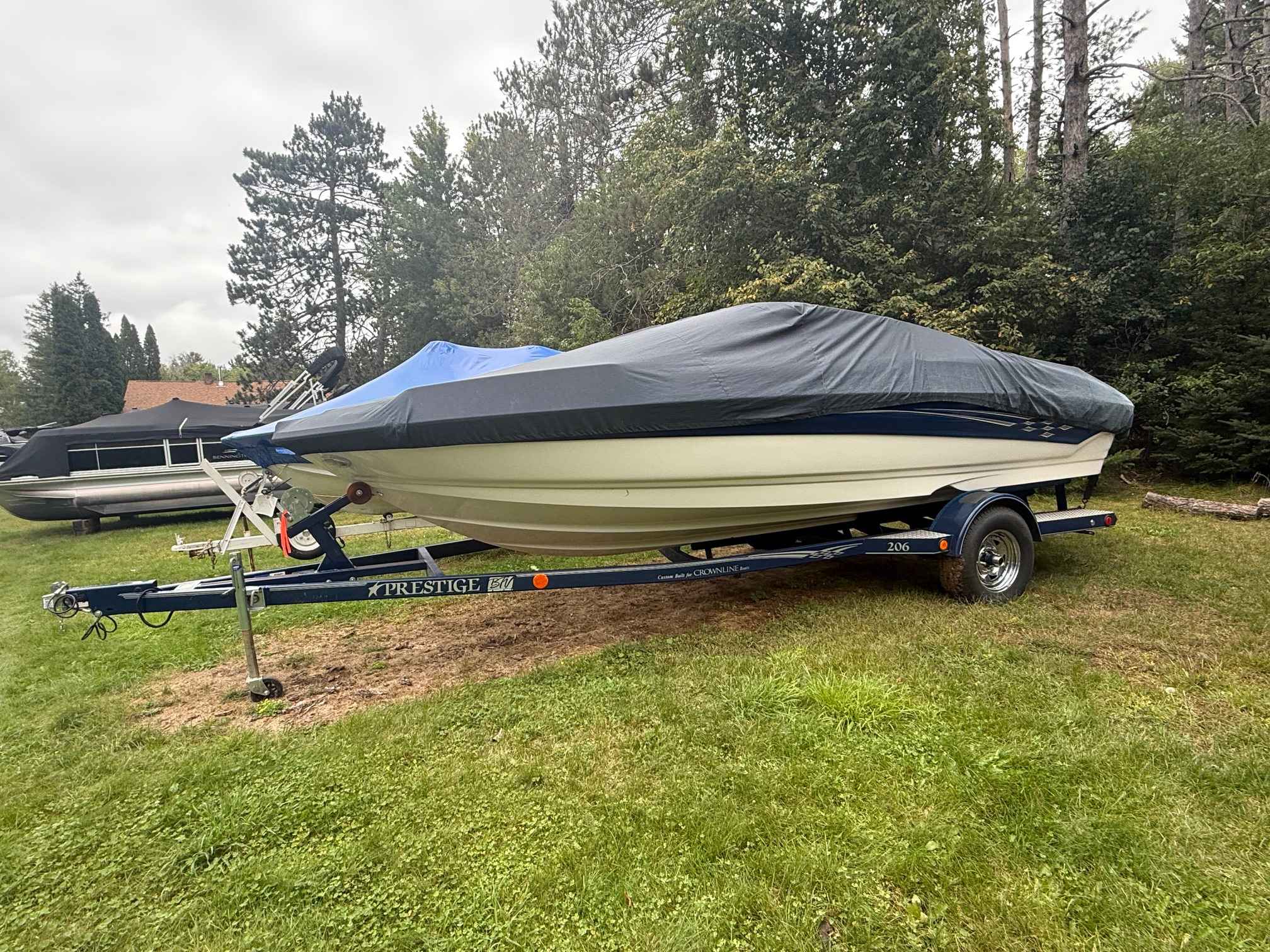 2004 Crownline 206LS